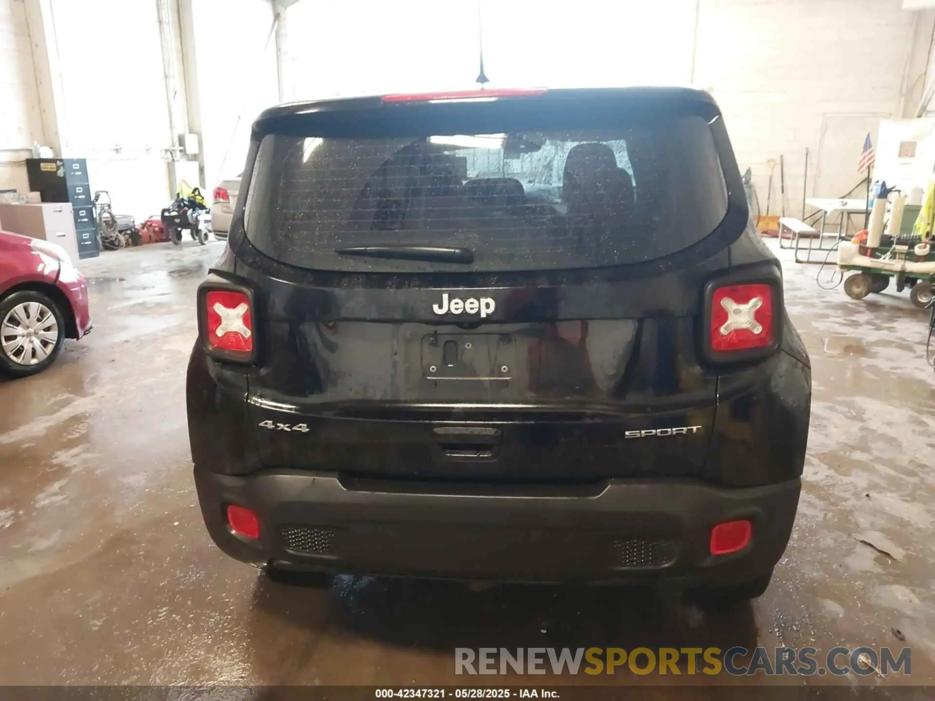16 Photograph of a damaged car ZACNJBAB7KPK88737 JEEP RENEGADE 2019