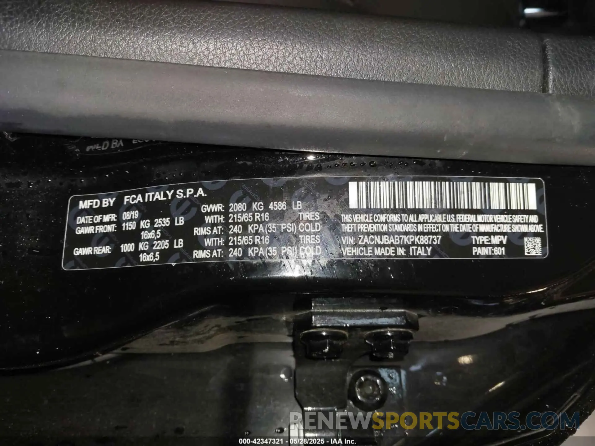 9 Photograph of a damaged car ZACNJBAB7KPK88737 JEEP RENEGADE 2019