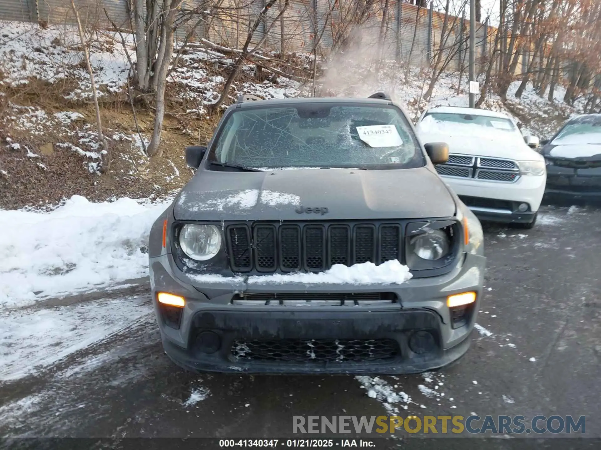13 Photograph of a damaged car ZACNJBAB8KPK50966 JEEP RENEGADE 2019