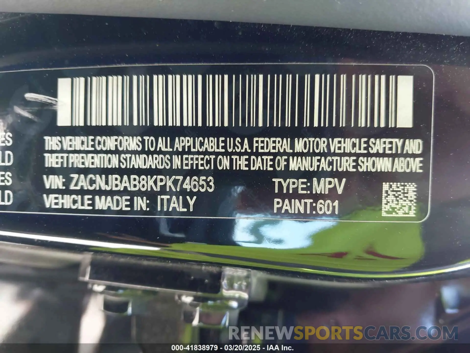 9 Photograph of a damaged car ZACNJBAB8KPK74653 JEEP RENEGADE 2019
