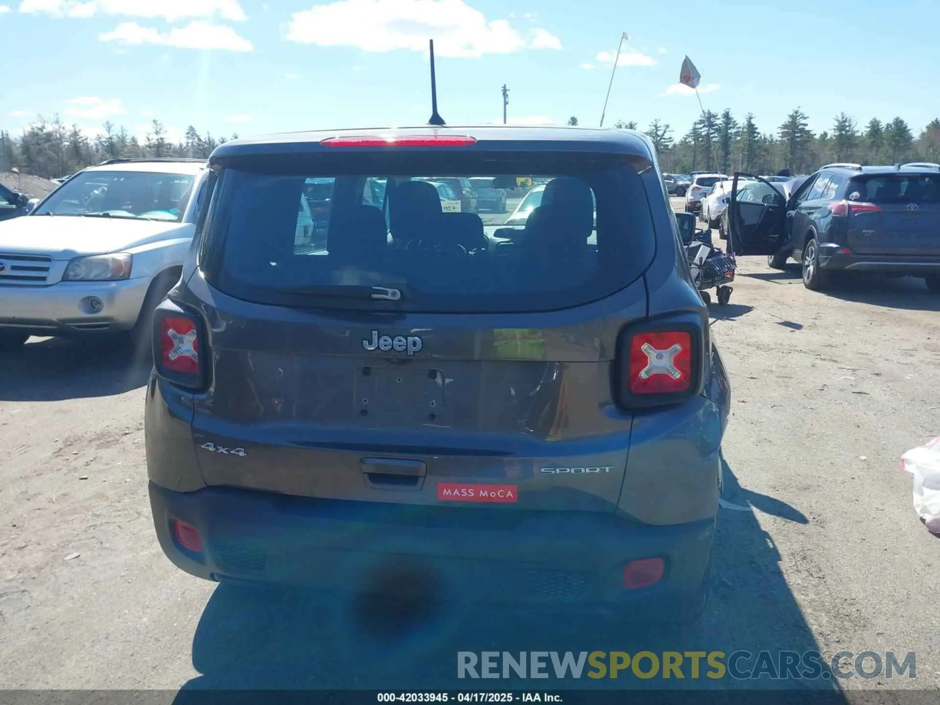 16 Photograph of a damaged car ZACNJBAB8KPK89007 JEEP RENEGADE 2019