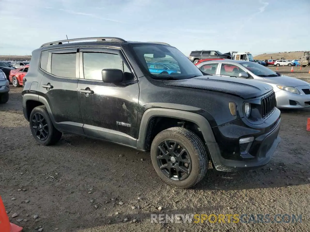 4 Photograph of a damaged car ZACNJBAB9KPK25669 JEEP RENEGADE 2019
