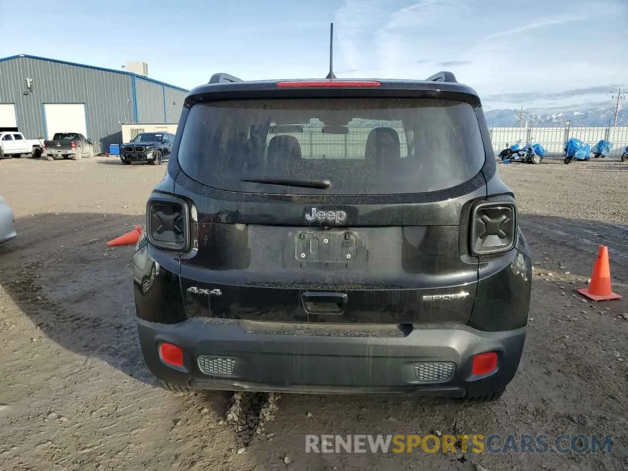 6 Photograph of a damaged car ZACNJBAB9KPK25669 JEEP RENEGADE 2019