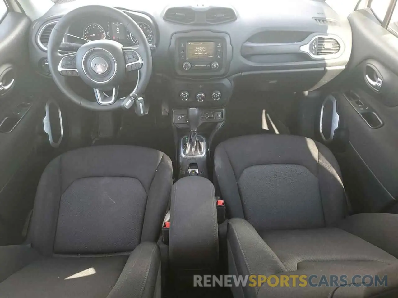8 Photograph of a damaged car ZACNJBABXKPJ76546 JEEP RENEGADE 2019