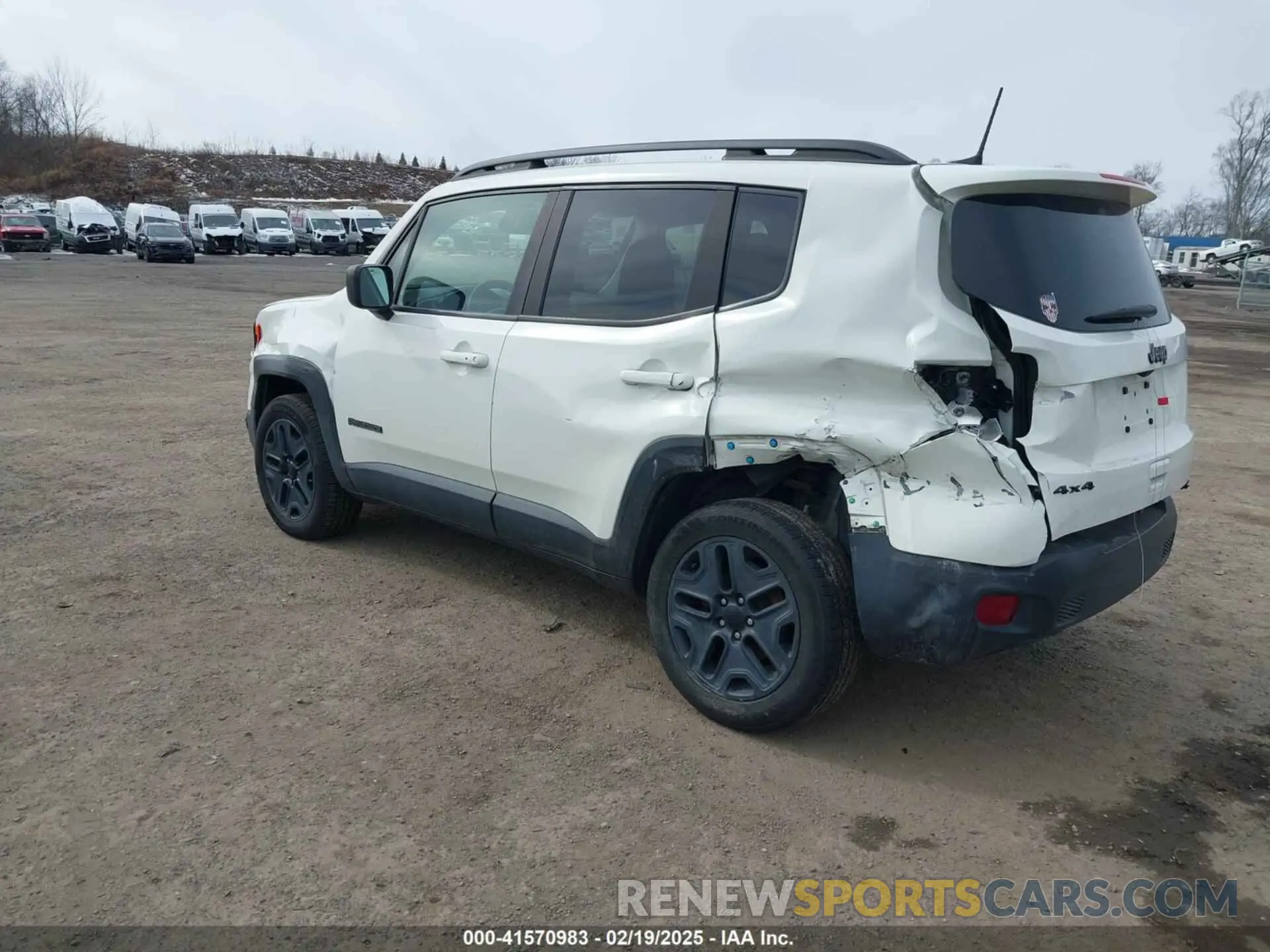 3 Photograph of a damaged car ZACNJBABXKPK92281 JEEP RENEGADE 2019