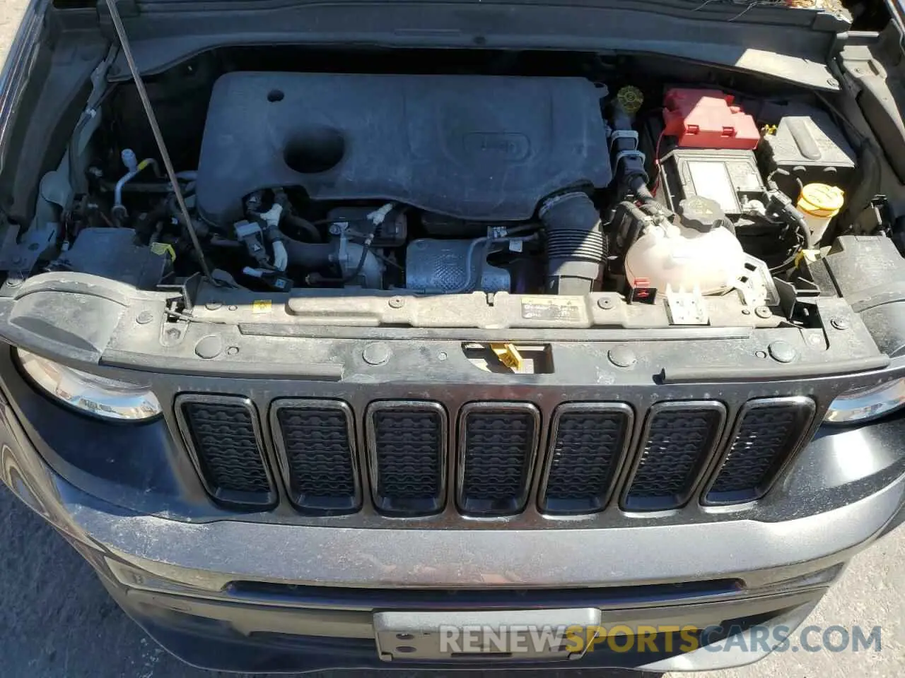 12 Photograph of a damaged car ZACNJBB15KPK19339 JEEP RENEGADE 2019