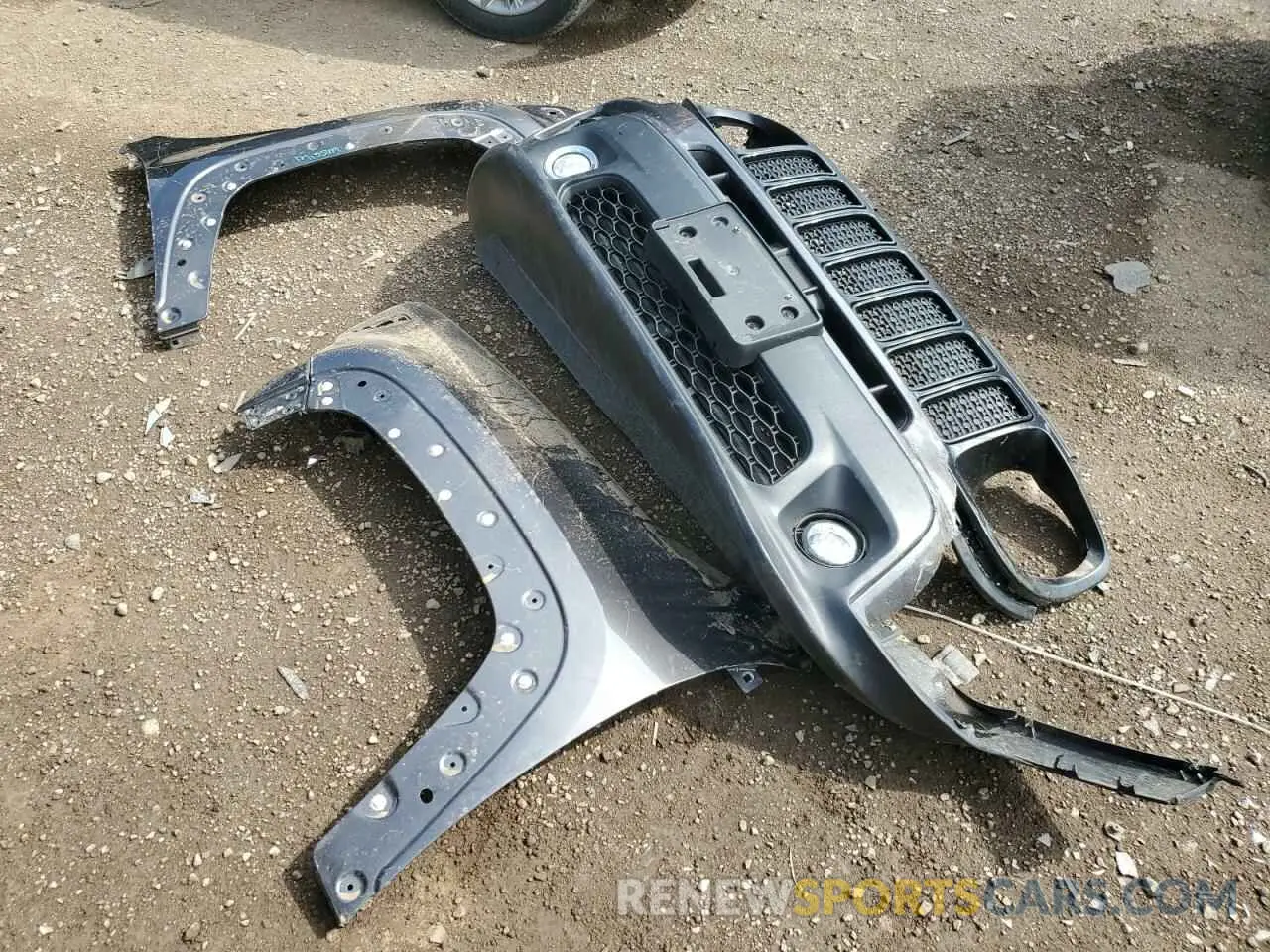12 Photograph of a damaged car ZACNJBB1XKPK25752 JEEP RENEGADE 2019