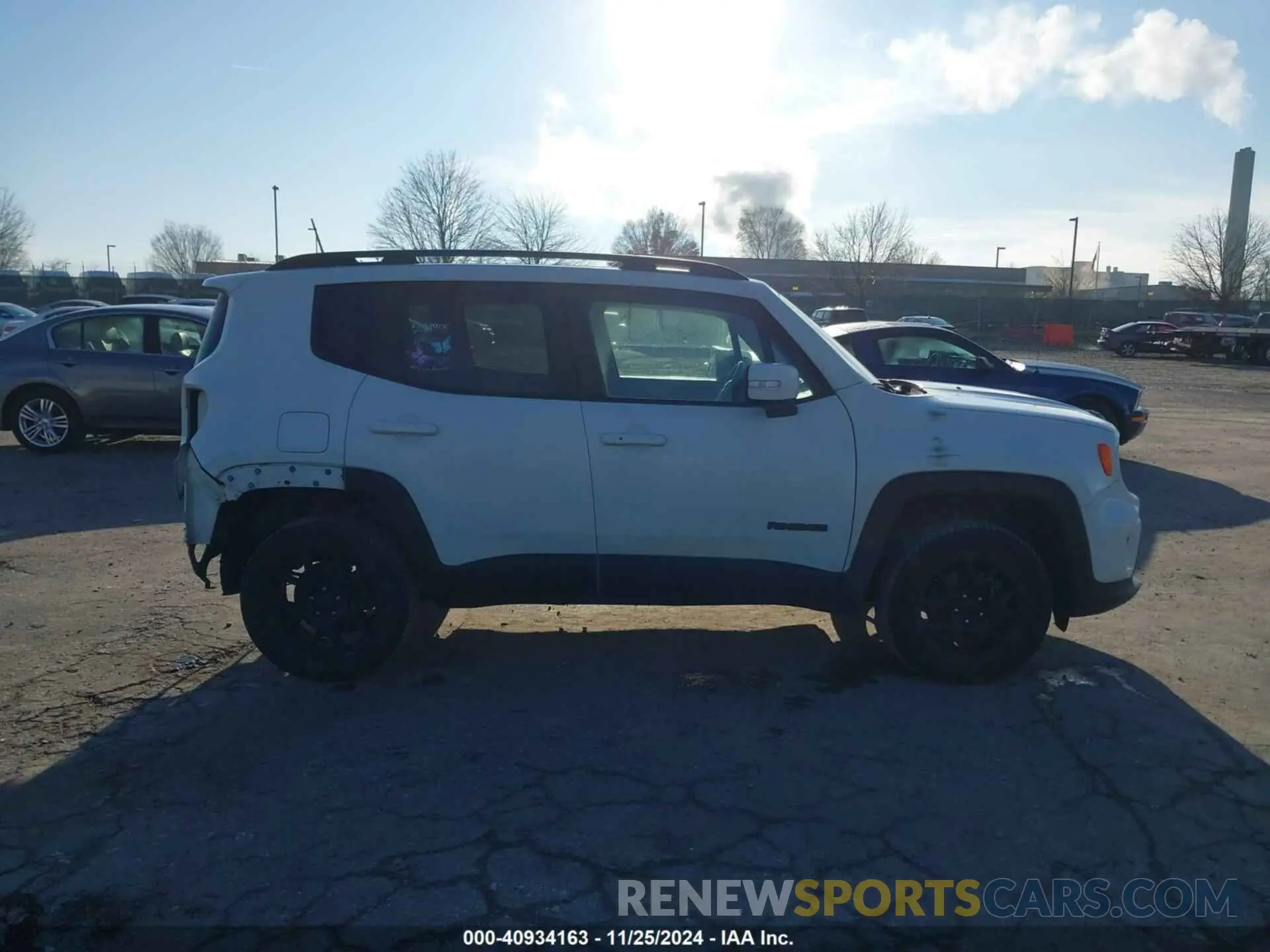 14 Photograph of a damaged car ZACNJBBB1KPK16687 JEEP RENEGADE 2019