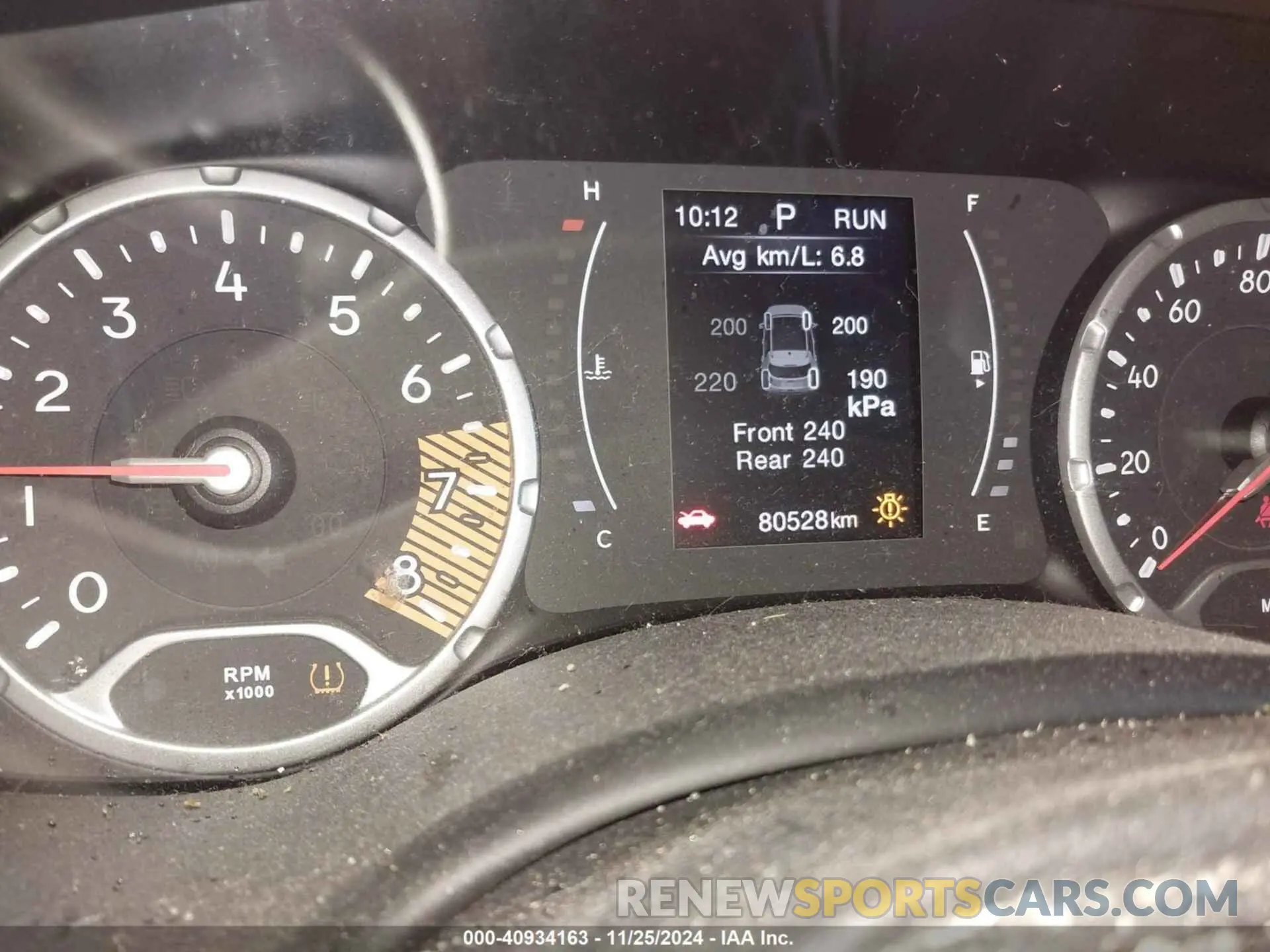 16 Photograph of a damaged car ZACNJBBB1KPK16687 JEEP RENEGADE 2019