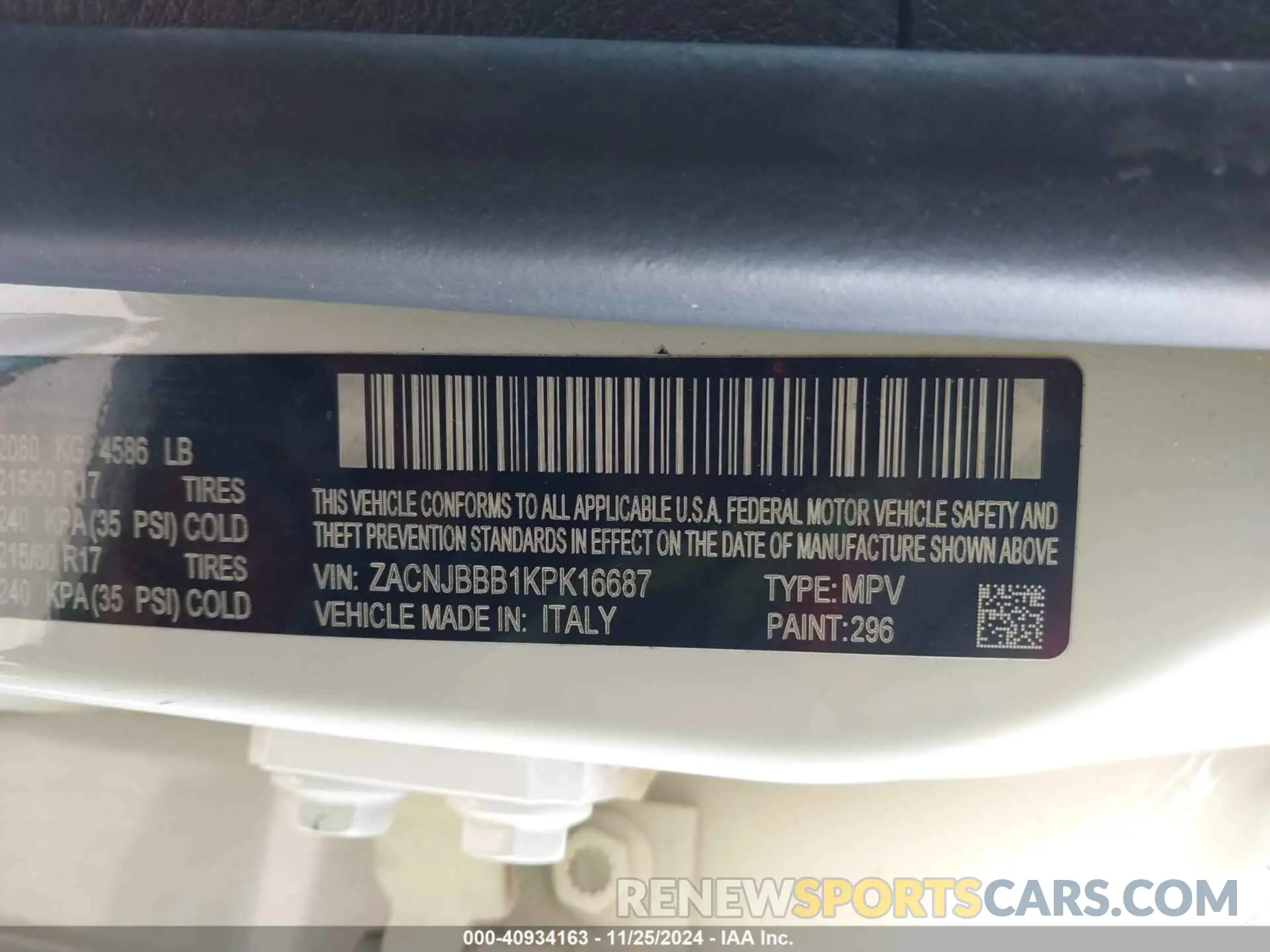 9 Photograph of a damaged car ZACNJBBB1KPK16687 JEEP RENEGADE 2019