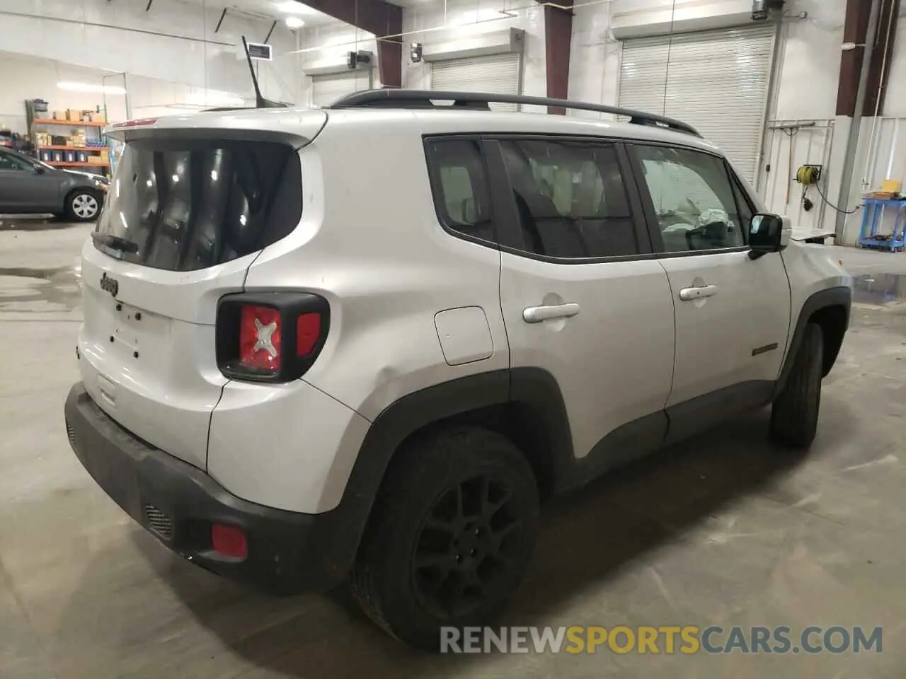3 Photograph of a damaged car ZACNJBBB1KPK24370 JEEP RENEGADE 2019