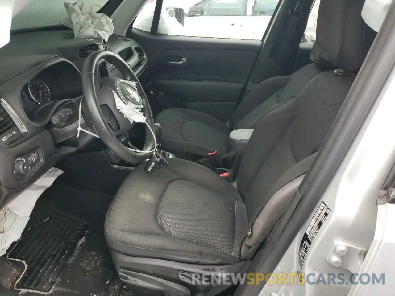 7 Photograph of a damaged car ZACNJBBB1KPK24370 JEEP RENEGADE 2019