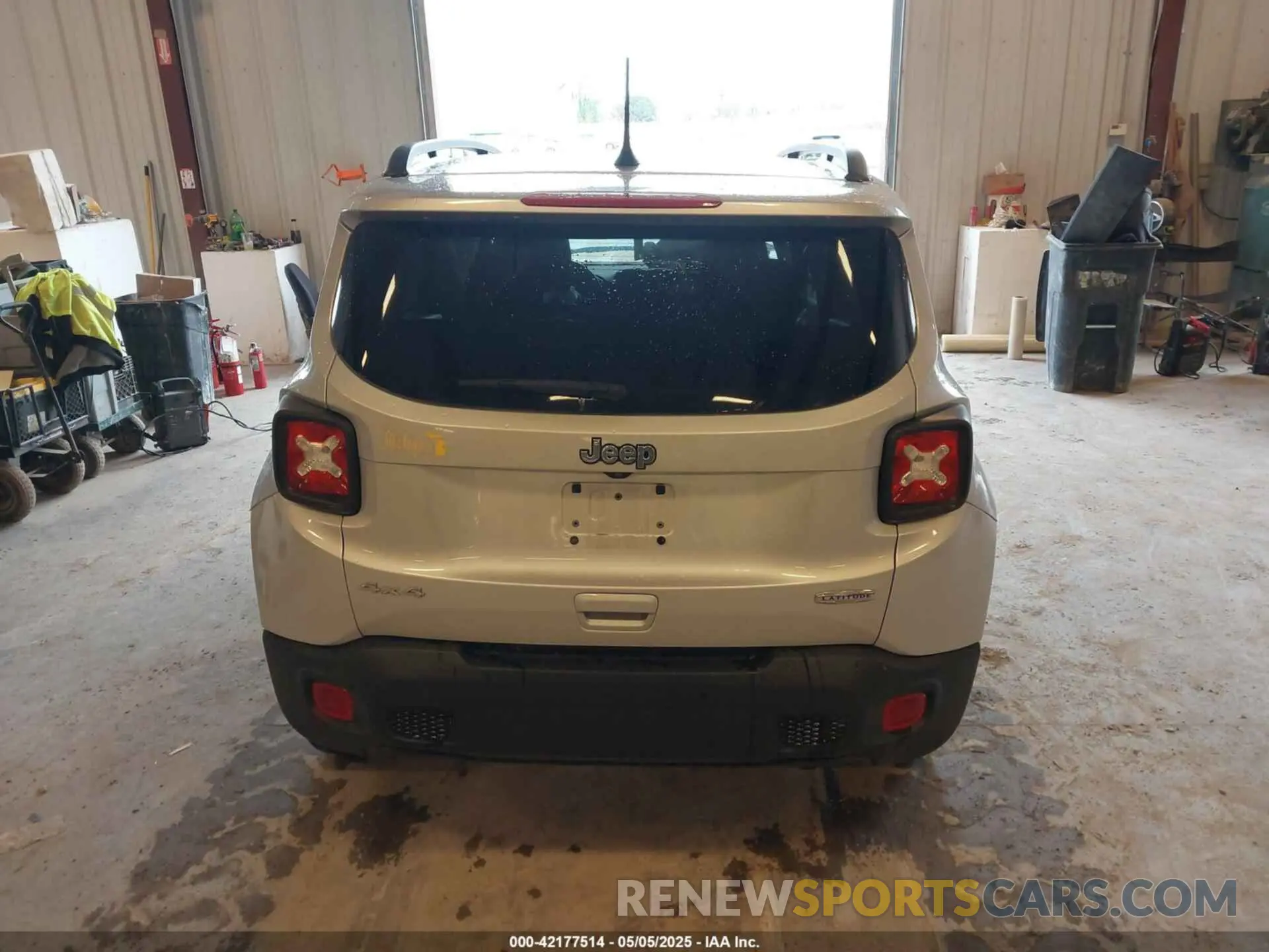 15 Photograph of a damaged car ZACNJBBB1KPK73892 JEEP RENEGADE 2019