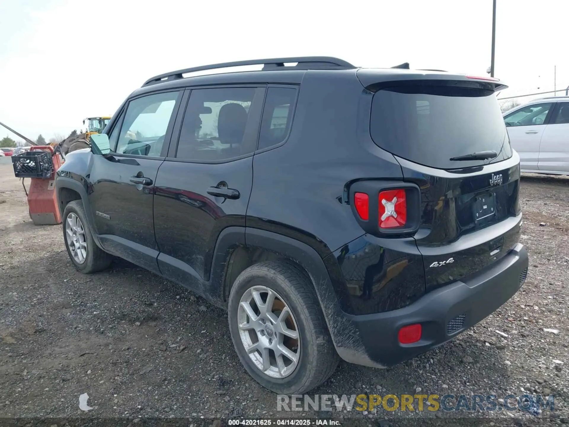 3 Photograph of a damaged car ZACNJBBB2KPK15600 JEEP RENEGADE 2019