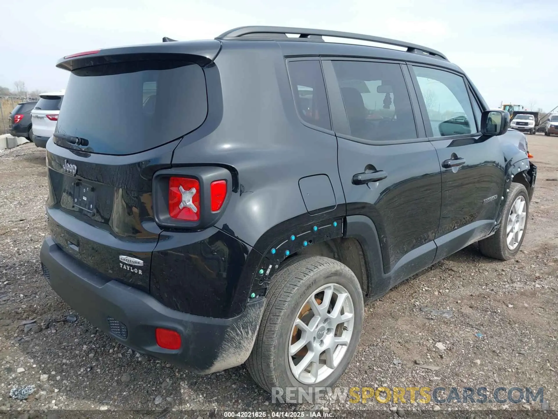 4 Photograph of a damaged car ZACNJBBB2KPK15600 JEEP RENEGADE 2019