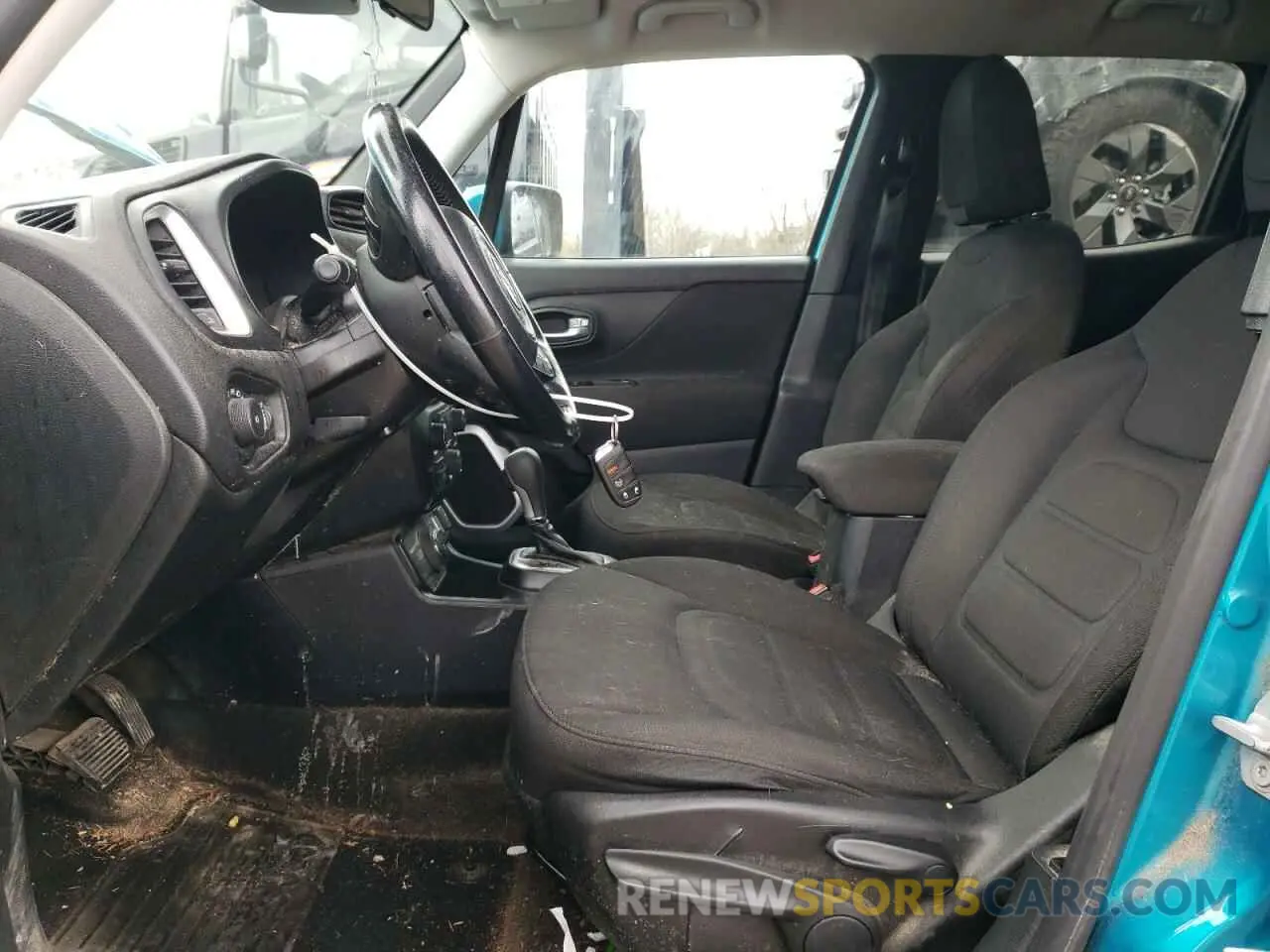 7 Photograph of a damaged car ZACNJBBB2KPK55823 JEEP RENEGADE 2019