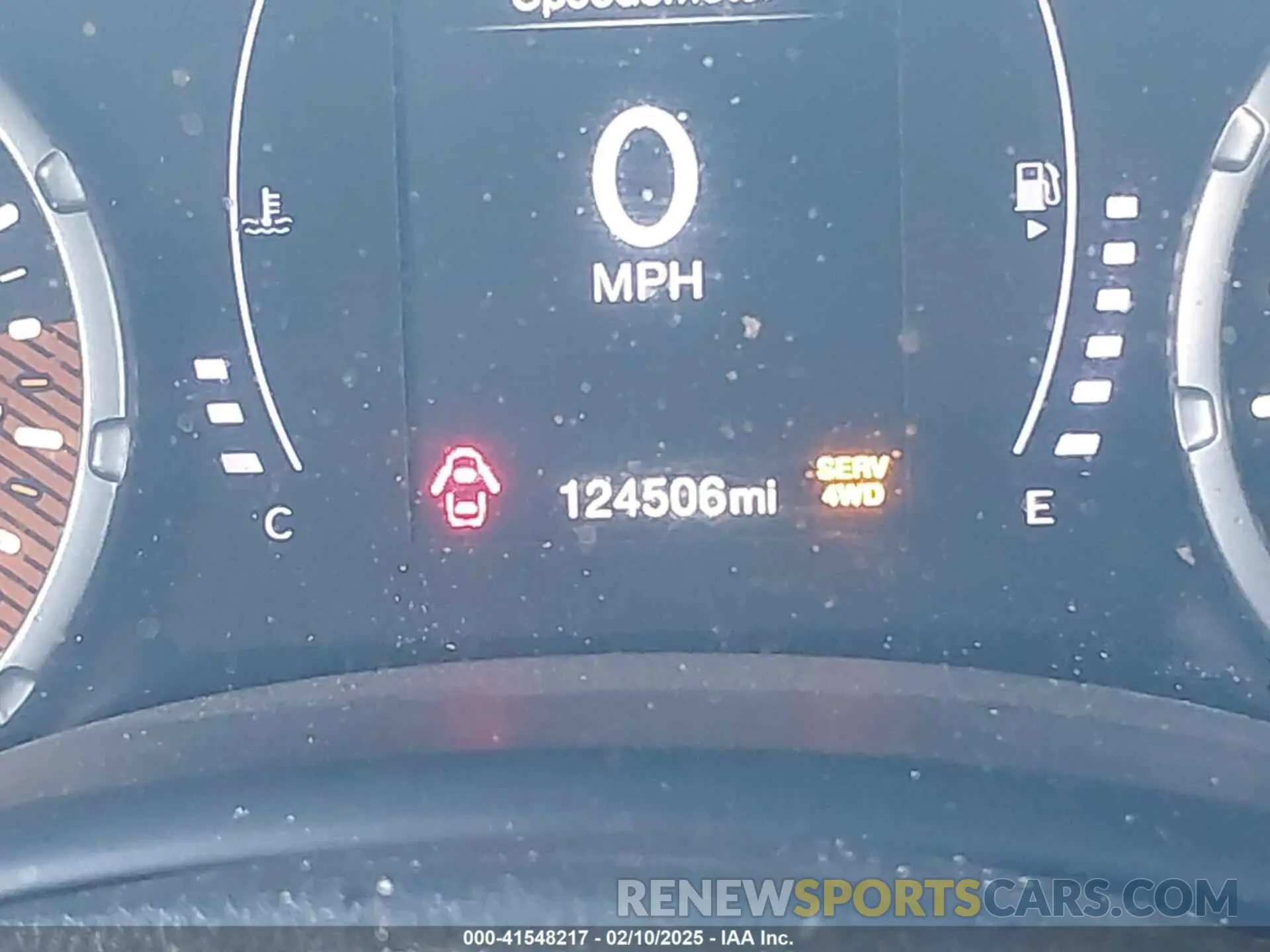 16 Photograph of a damaged car ZACNJBBB3KPK42045 JEEP RENEGADE 2019