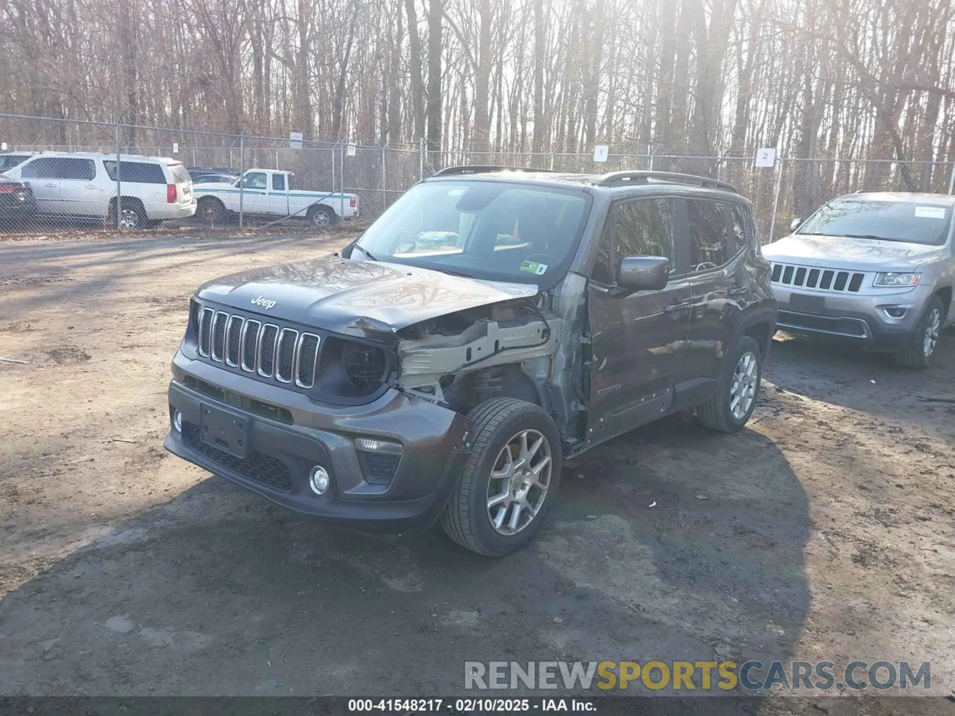 2 Photograph of a damaged car ZACNJBBB3KPK42045 JEEP RENEGADE 2019