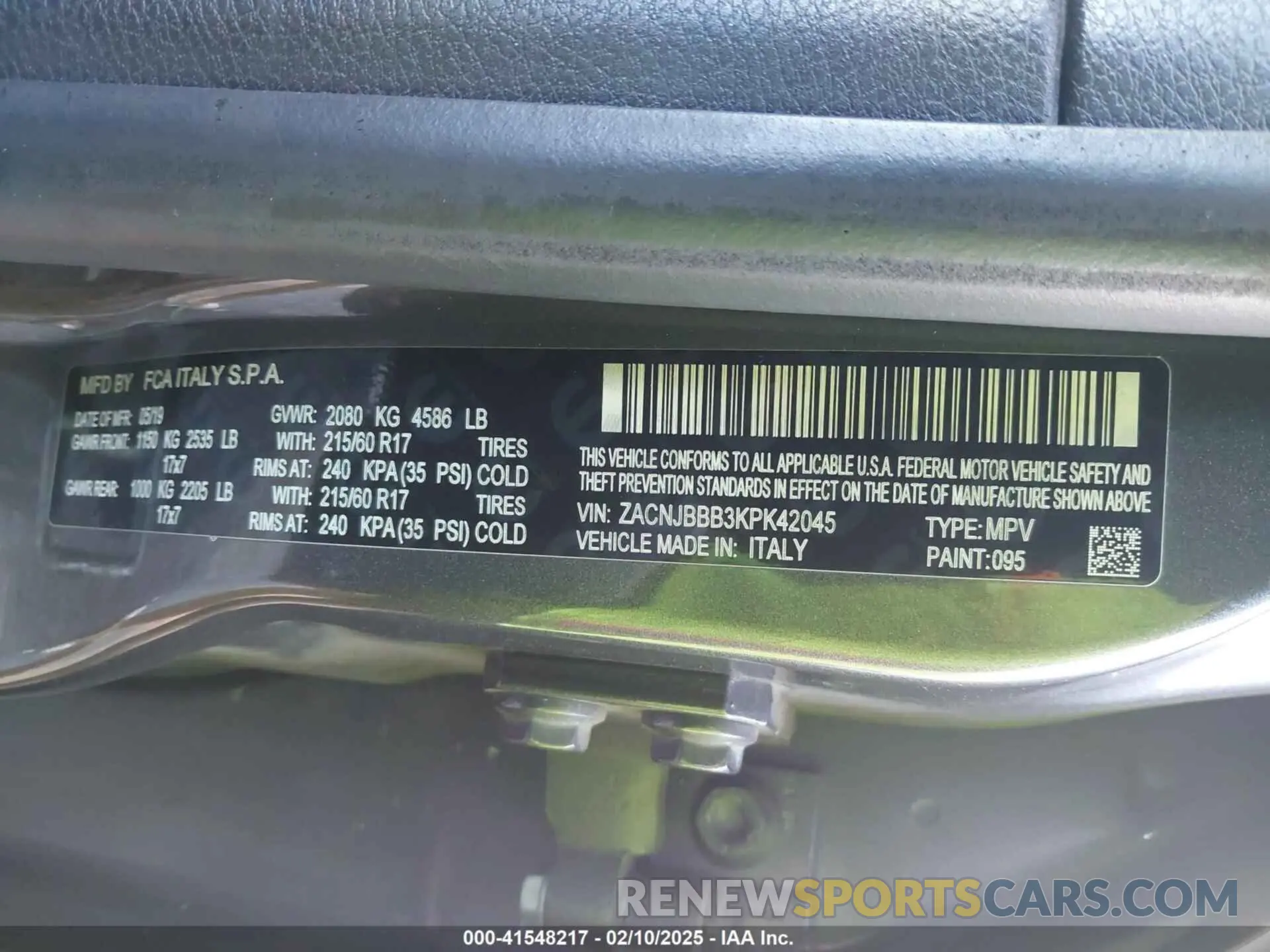 9 Photograph of a damaged car ZACNJBBB3KPK42045 JEEP RENEGADE 2019