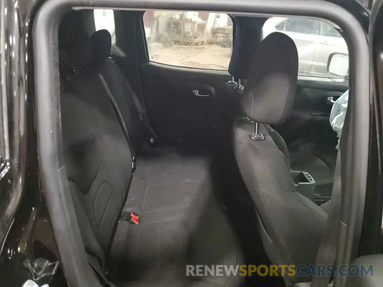 11 Photograph of a damaged car ZACNJBBB3KPK55703 JEEP RENEGADE 2019