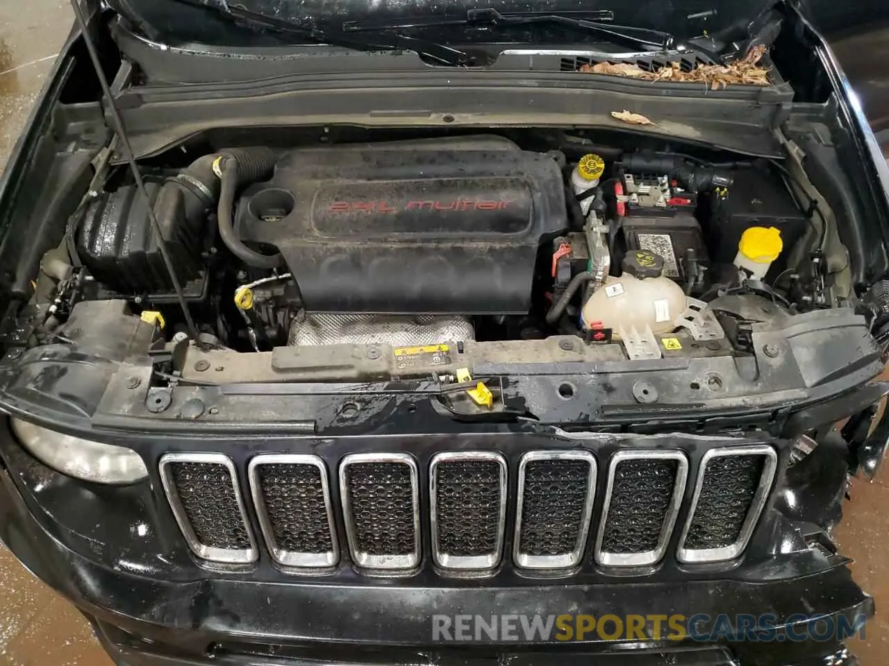 12 Photograph of a damaged car ZACNJBBB3KPK55703 JEEP RENEGADE 2019