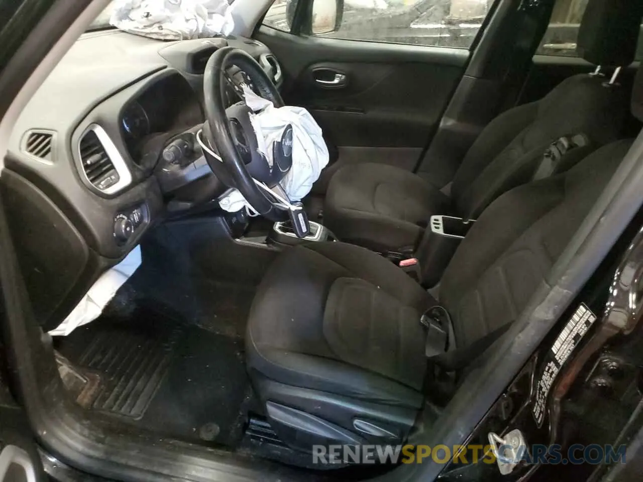 7 Photograph of a damaged car ZACNJBBB3KPK55703 JEEP RENEGADE 2019
