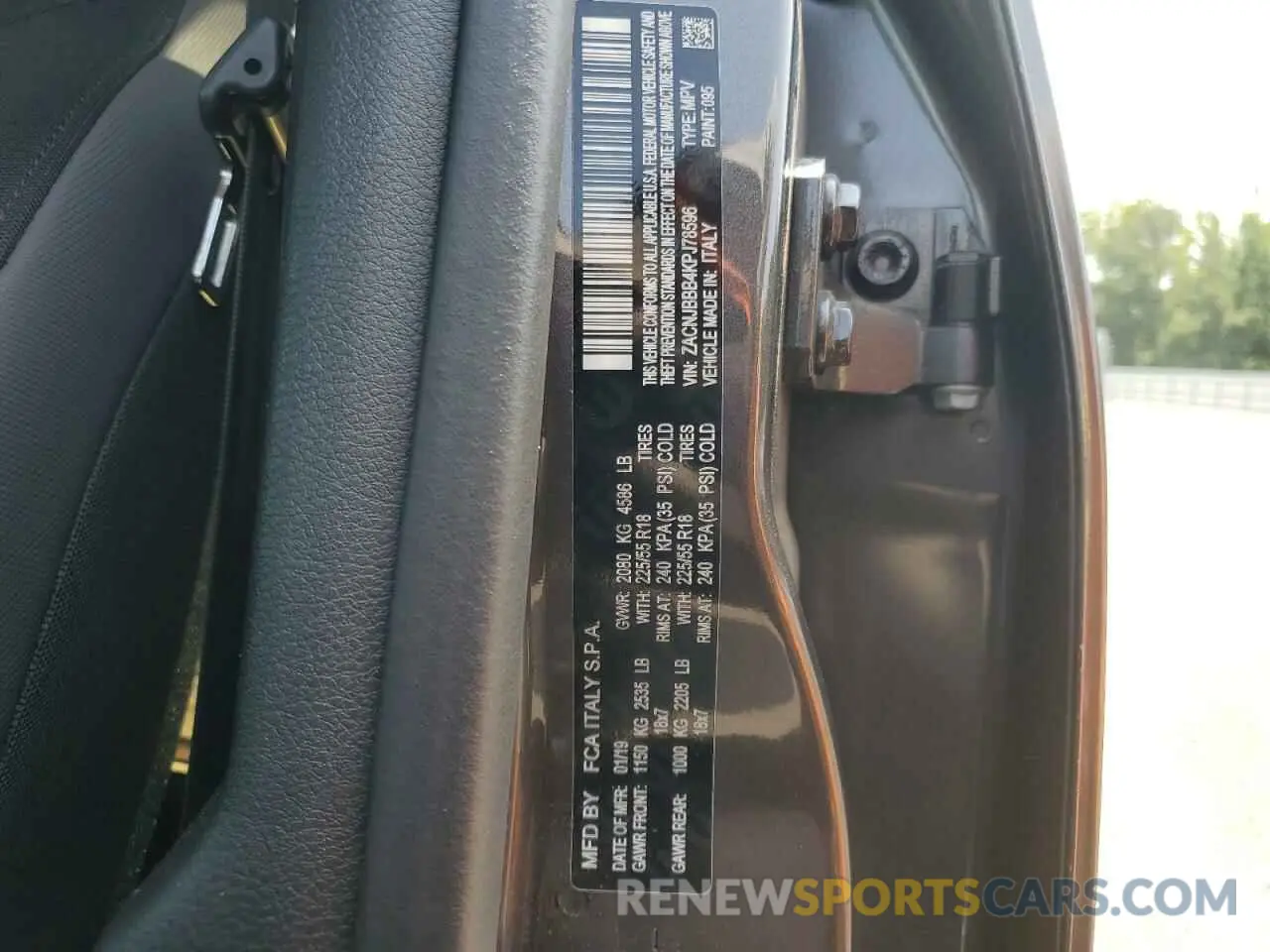 13 Photograph of a damaged car ZACNJBBB4KPJ78596 JEEP RENEGADE 2019