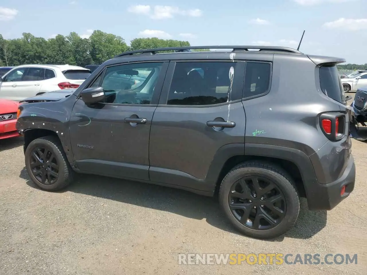 2 Photograph of a damaged car ZACNJBBB4KPJ78596 JEEP RENEGADE 2019