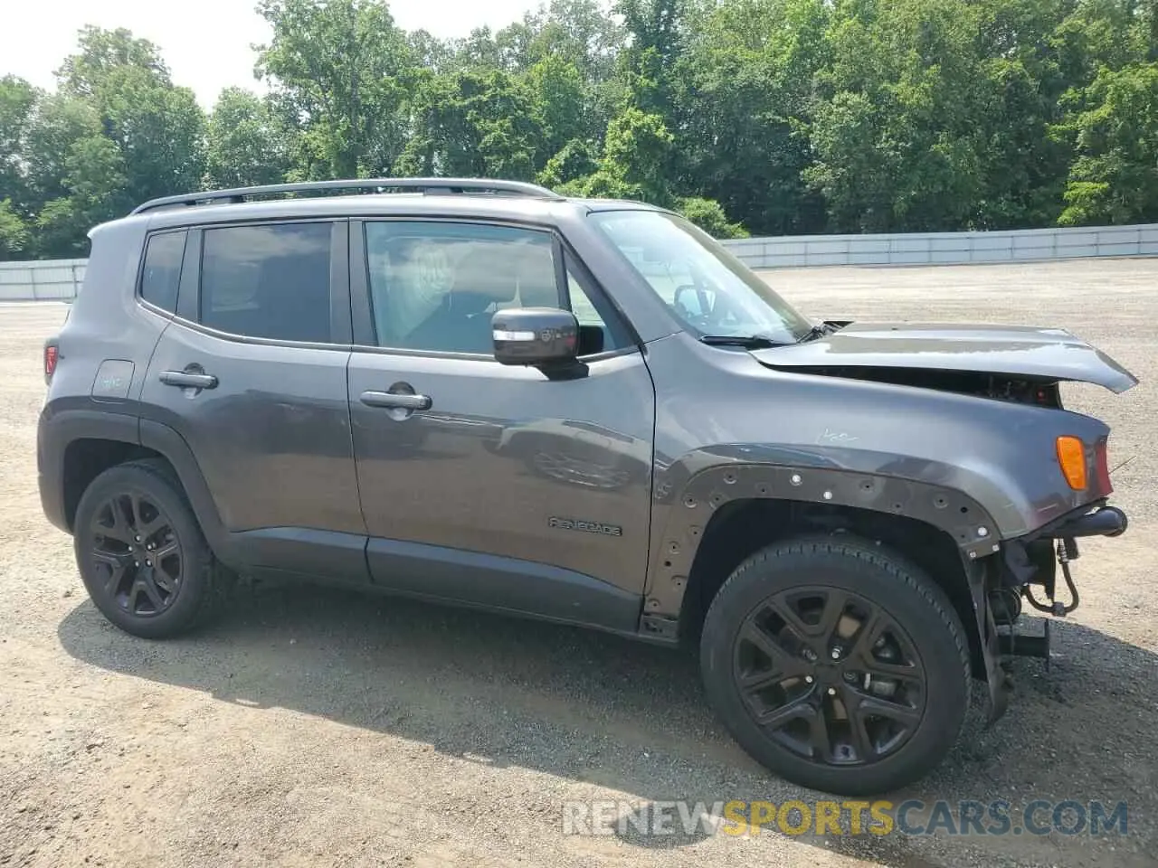 4 Photograph of a damaged car ZACNJBBB4KPJ78596 JEEP RENEGADE 2019