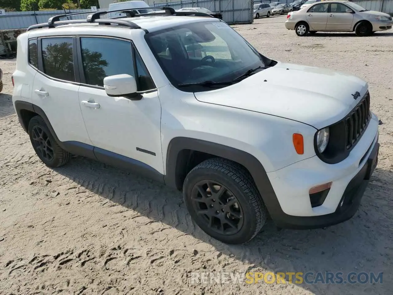 4 Photograph of a damaged car ZACNJBBB4KPK42233 JEEP RENEGADE 2019