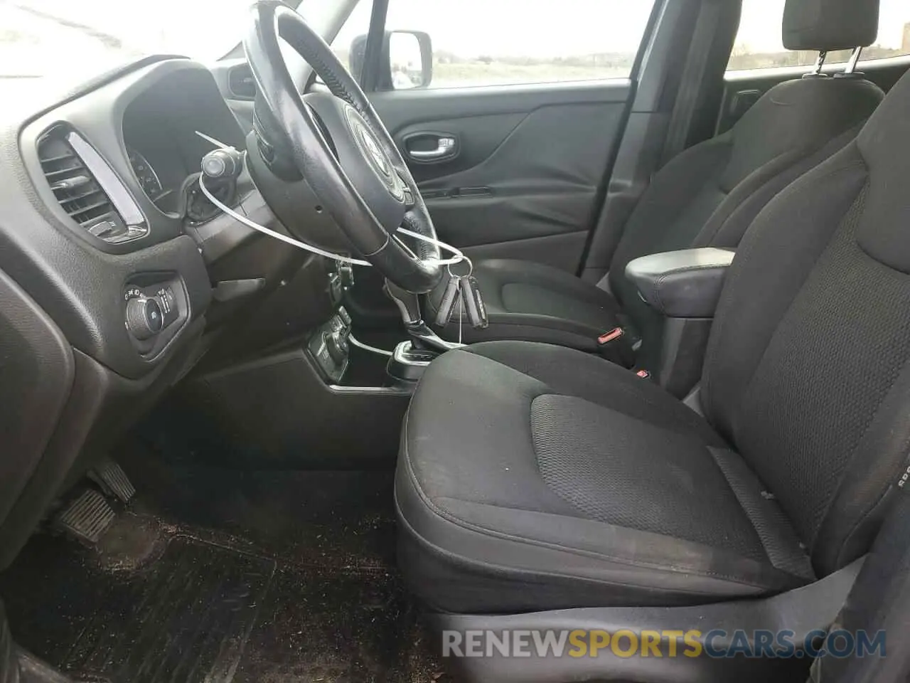 7 Photograph of a damaged car ZACNJBBB5KPJ93236 JEEP RENEGADE 2019