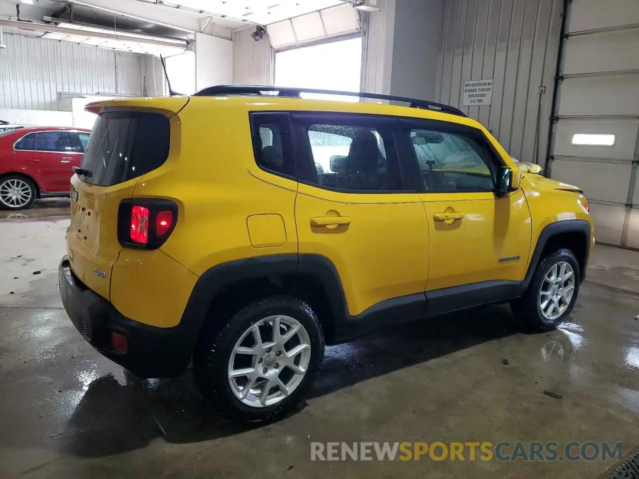 3 Photograph of a damaged car ZACNJBBB5KPK17437 JEEP RENEGADE 2019