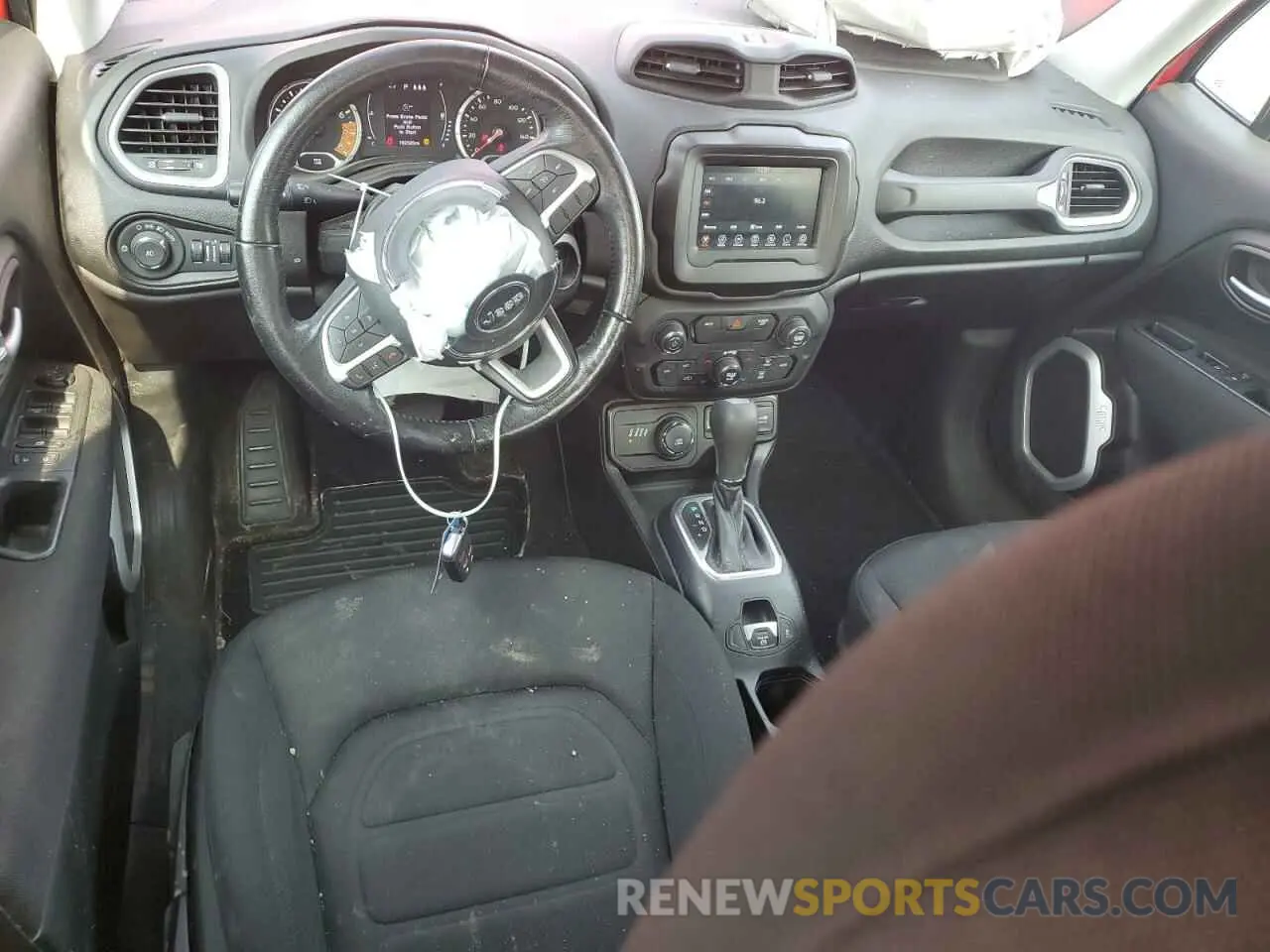 8 Photograph of a damaged car ZACNJBBB5KPK30611 JEEP RENEGADE 2019