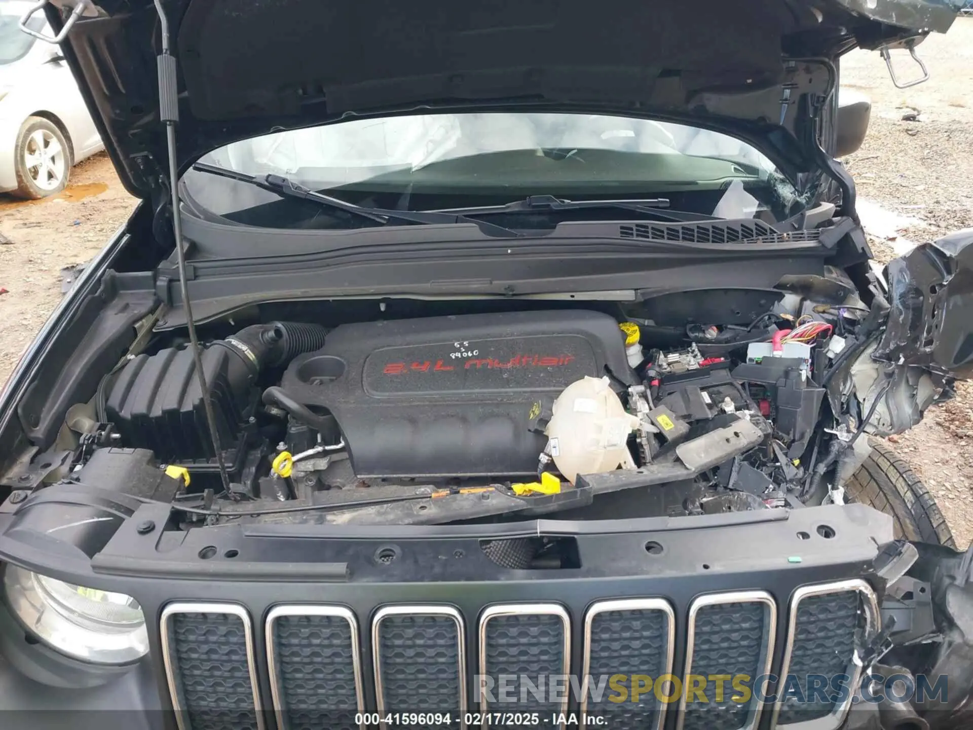 10 Photograph of a damaged car ZACNJBBB6KPK60622 JEEP RENEGADE 2019