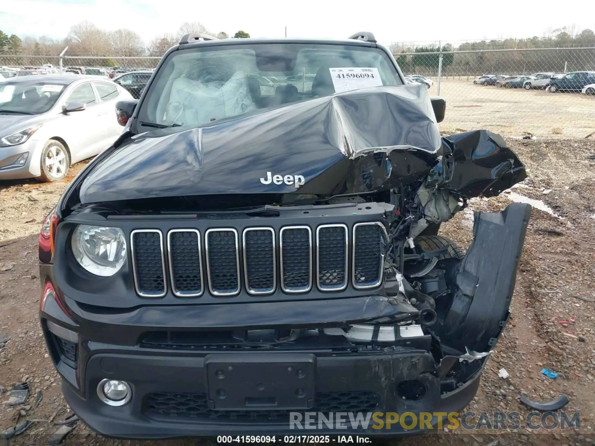 12 Photograph of a damaged car ZACNJBBB6KPK60622 JEEP RENEGADE 2019