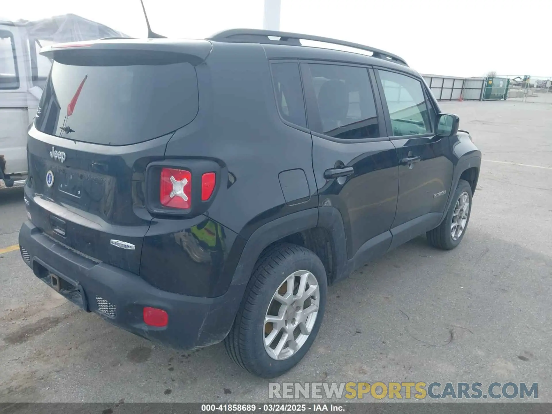 4 Photograph of a damaged car ZACNJBBB6KPK73371 JEEP RENEGADE 2019