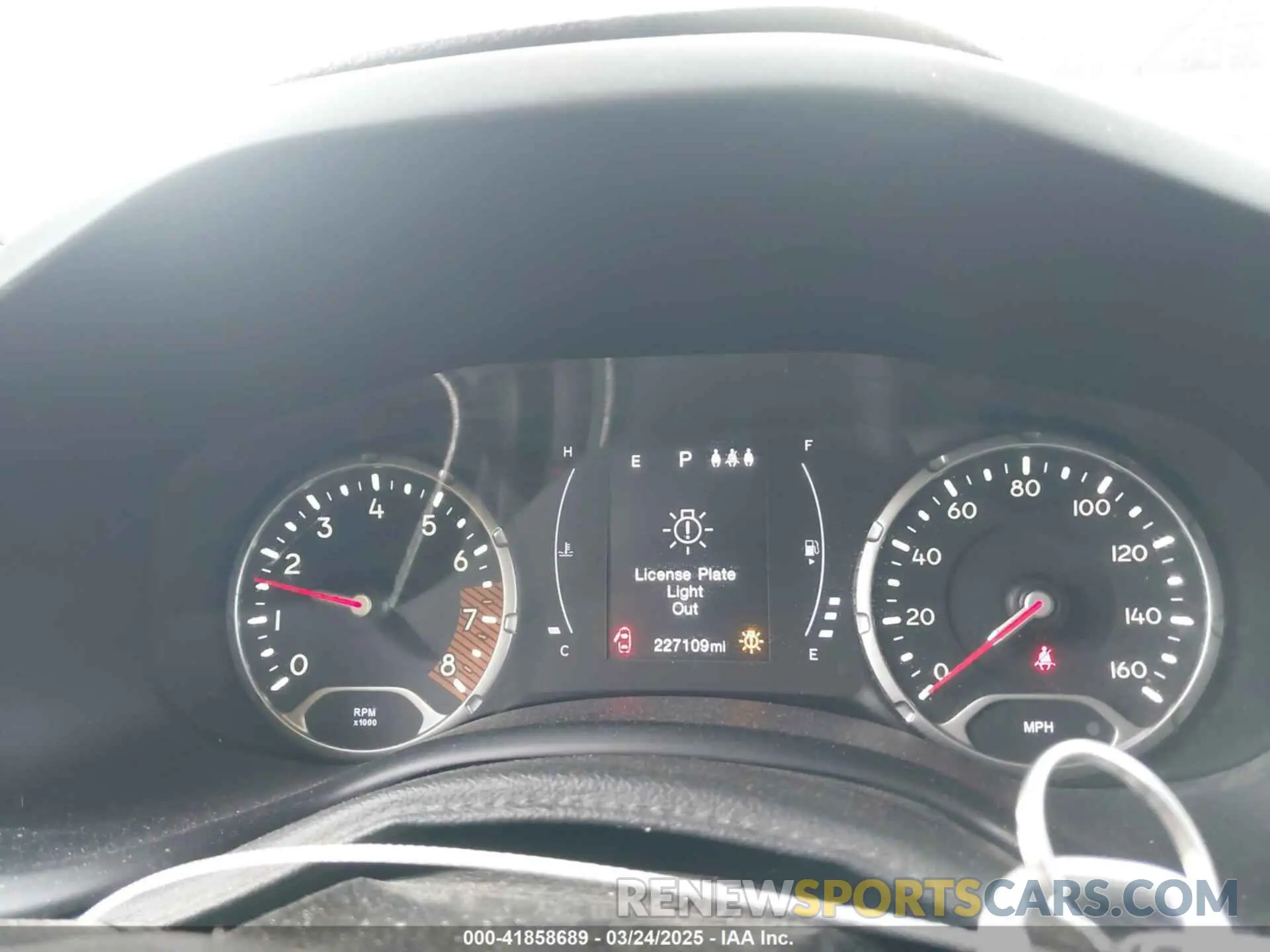 7 Photograph of a damaged car ZACNJBBB6KPK73371 JEEP RENEGADE 2019