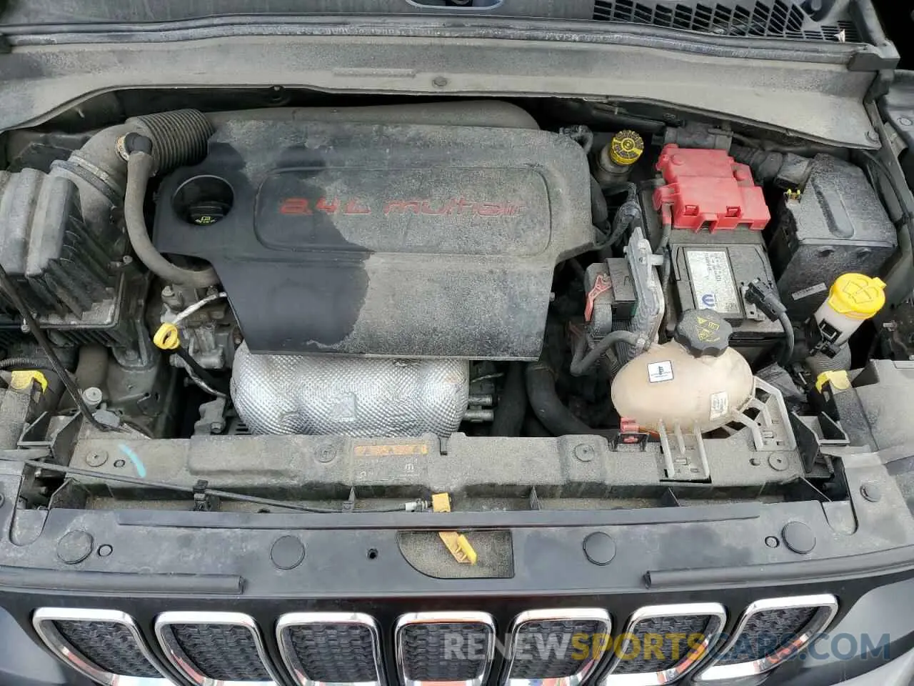 12 Photograph of a damaged car ZACNJBBB7KPK07332 JEEP RENEGADE 2019
