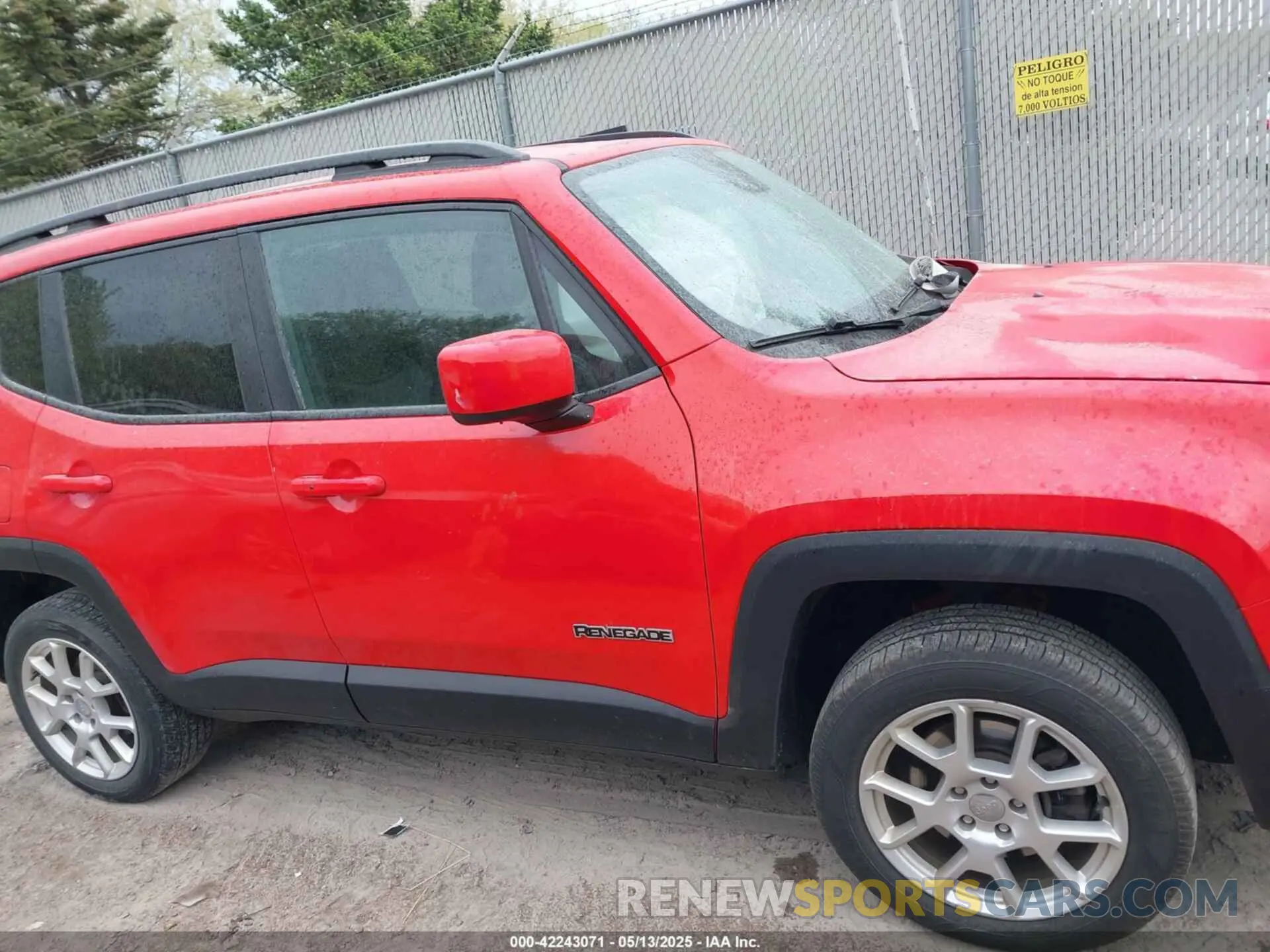 13 Photograph of a damaged car ZACNJBBB7KPK13597 JEEP RENEGADE 2019