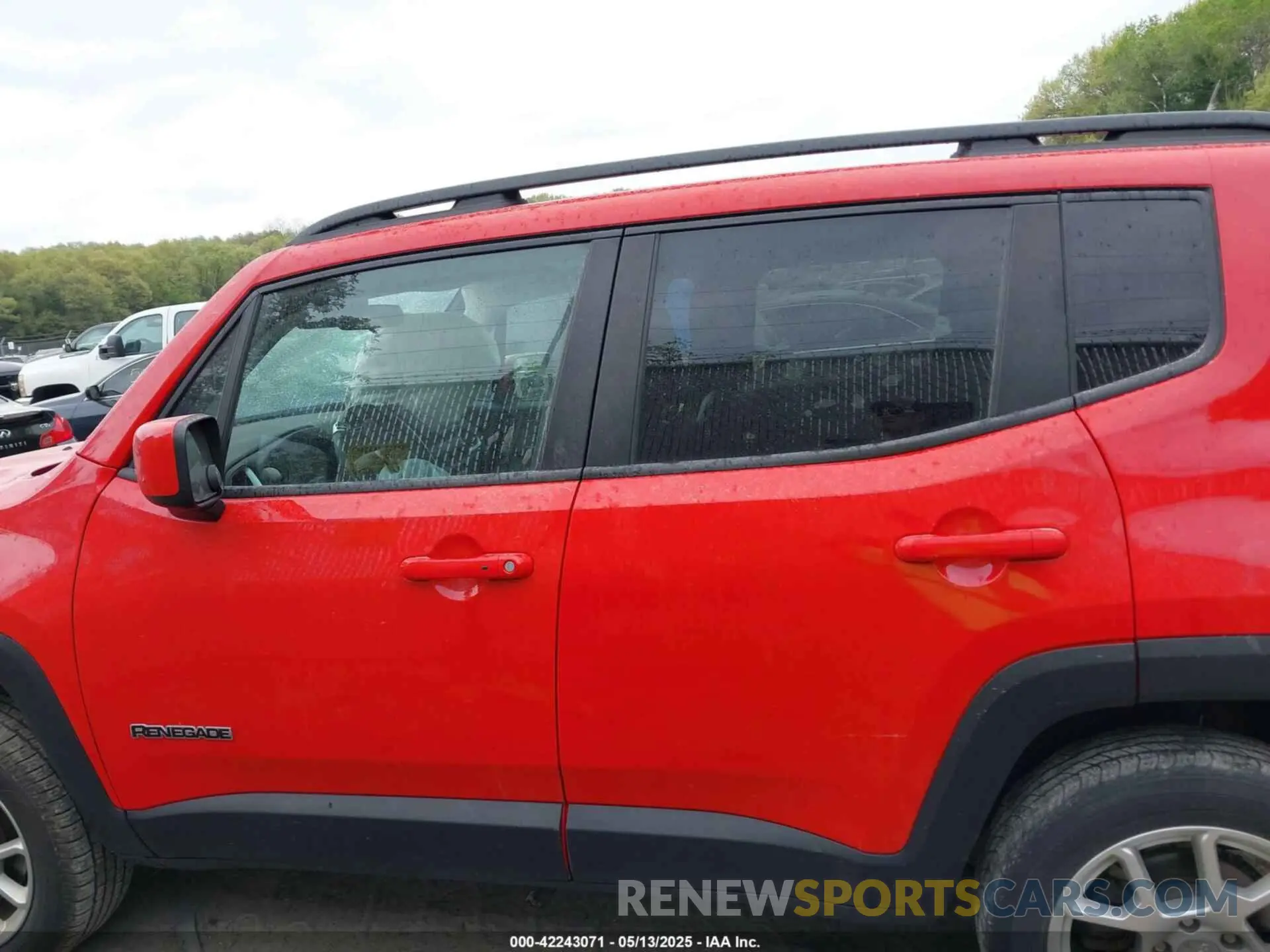 14 Photograph of a damaged car ZACNJBBB7KPK13597 JEEP RENEGADE 2019