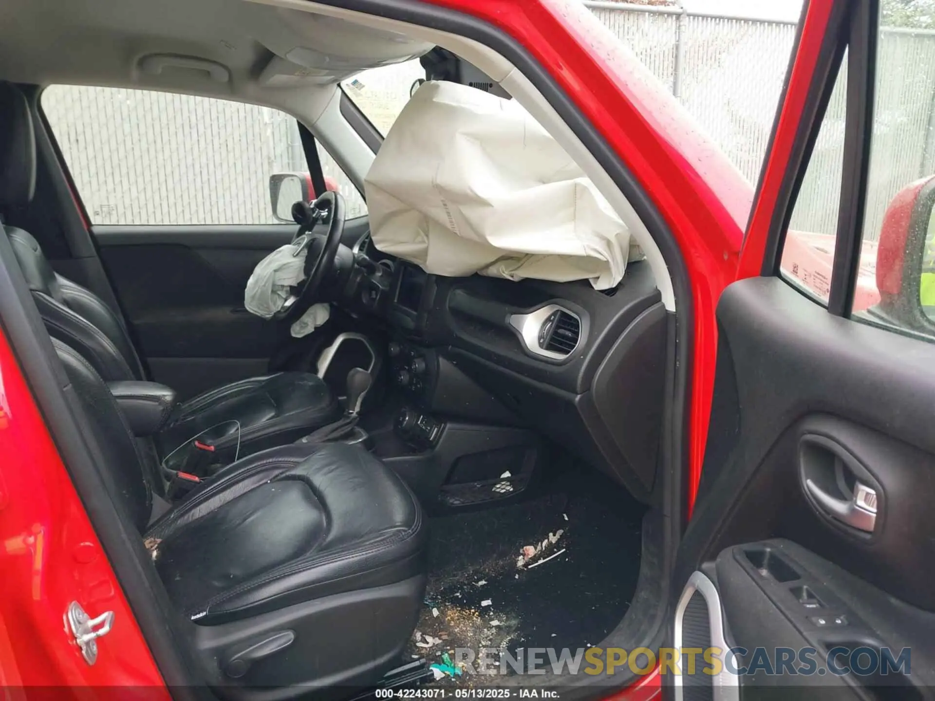 5 Photograph of a damaged car ZACNJBBB7KPK13597 JEEP RENEGADE 2019