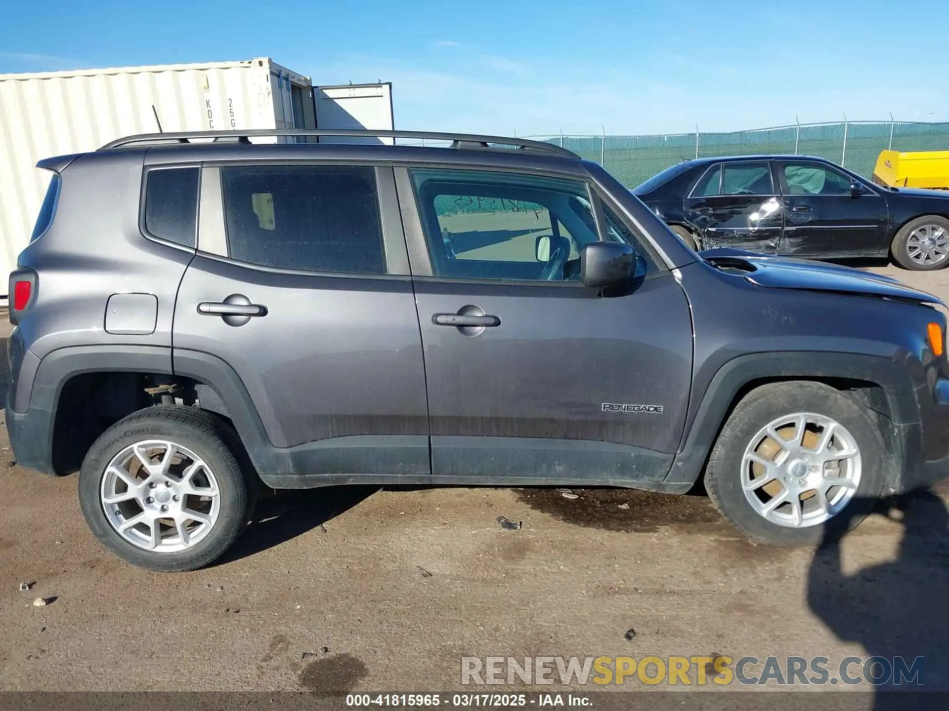13 Photograph of a damaged car ZACNJBBB7KPK63688 JEEP RENEGADE 2019