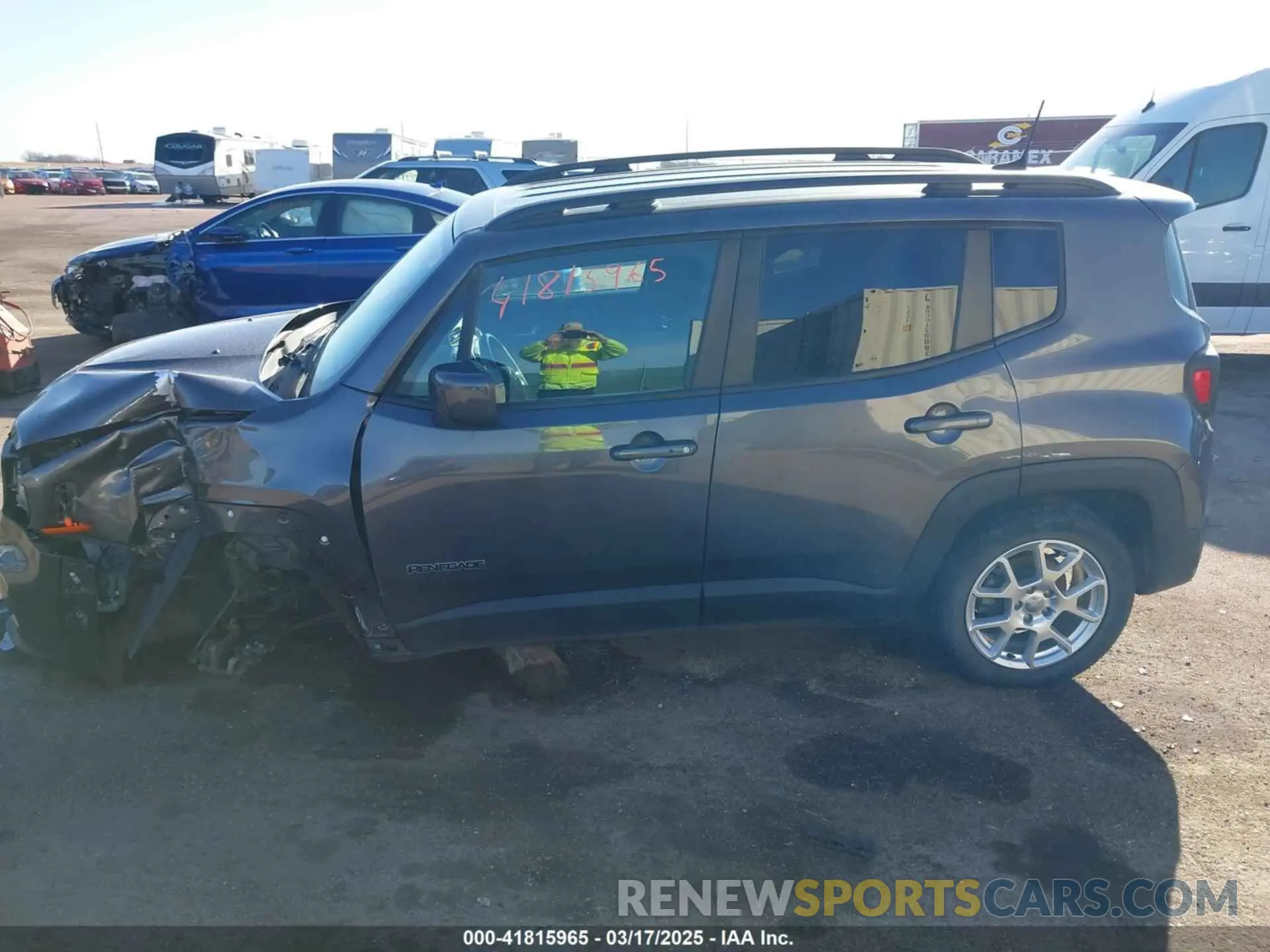 14 Photograph of a damaged car ZACNJBBB7KPK63688 JEEP RENEGADE 2019