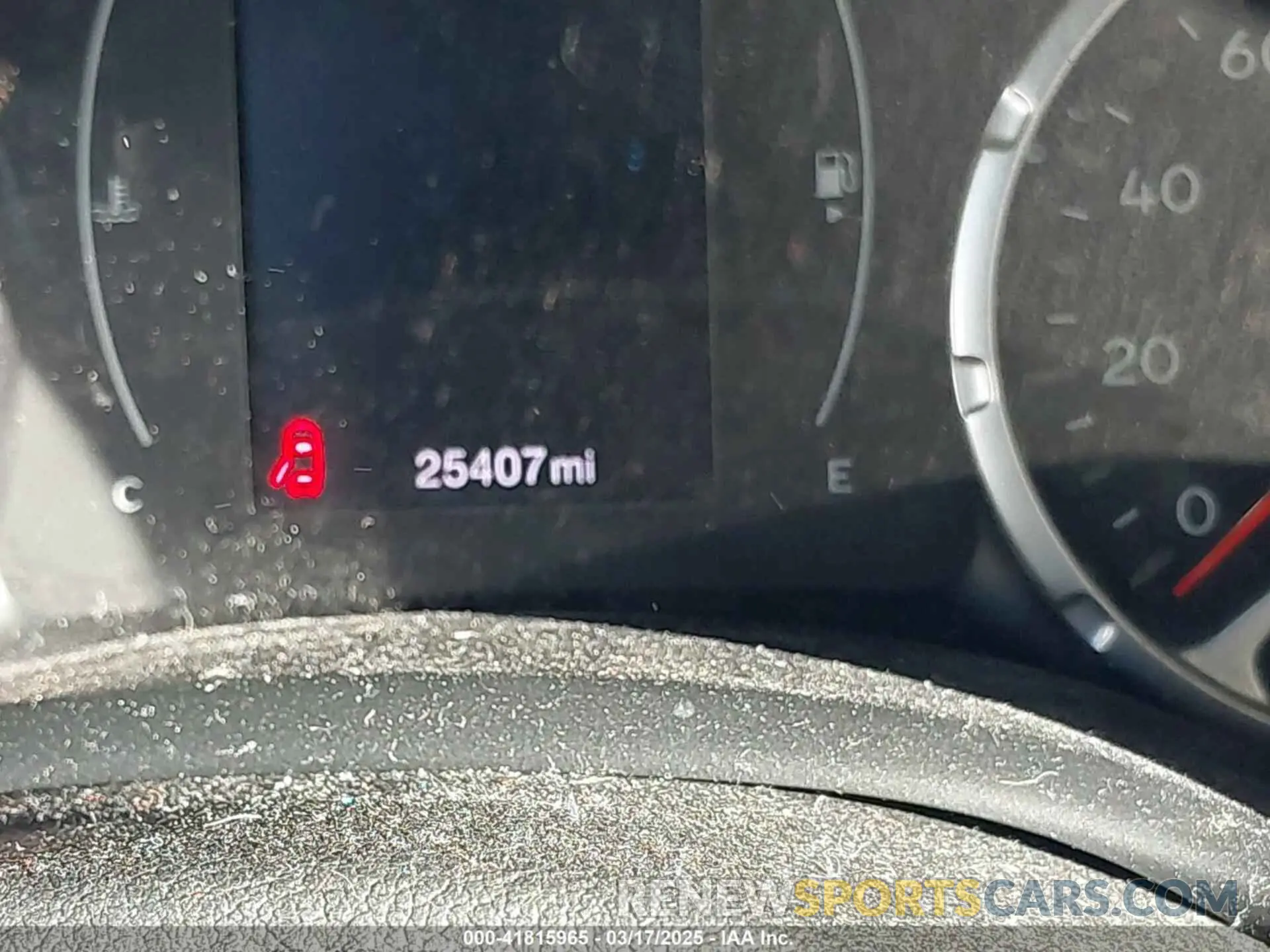 15 Photograph of a damaged car ZACNJBBB7KPK63688 JEEP RENEGADE 2019