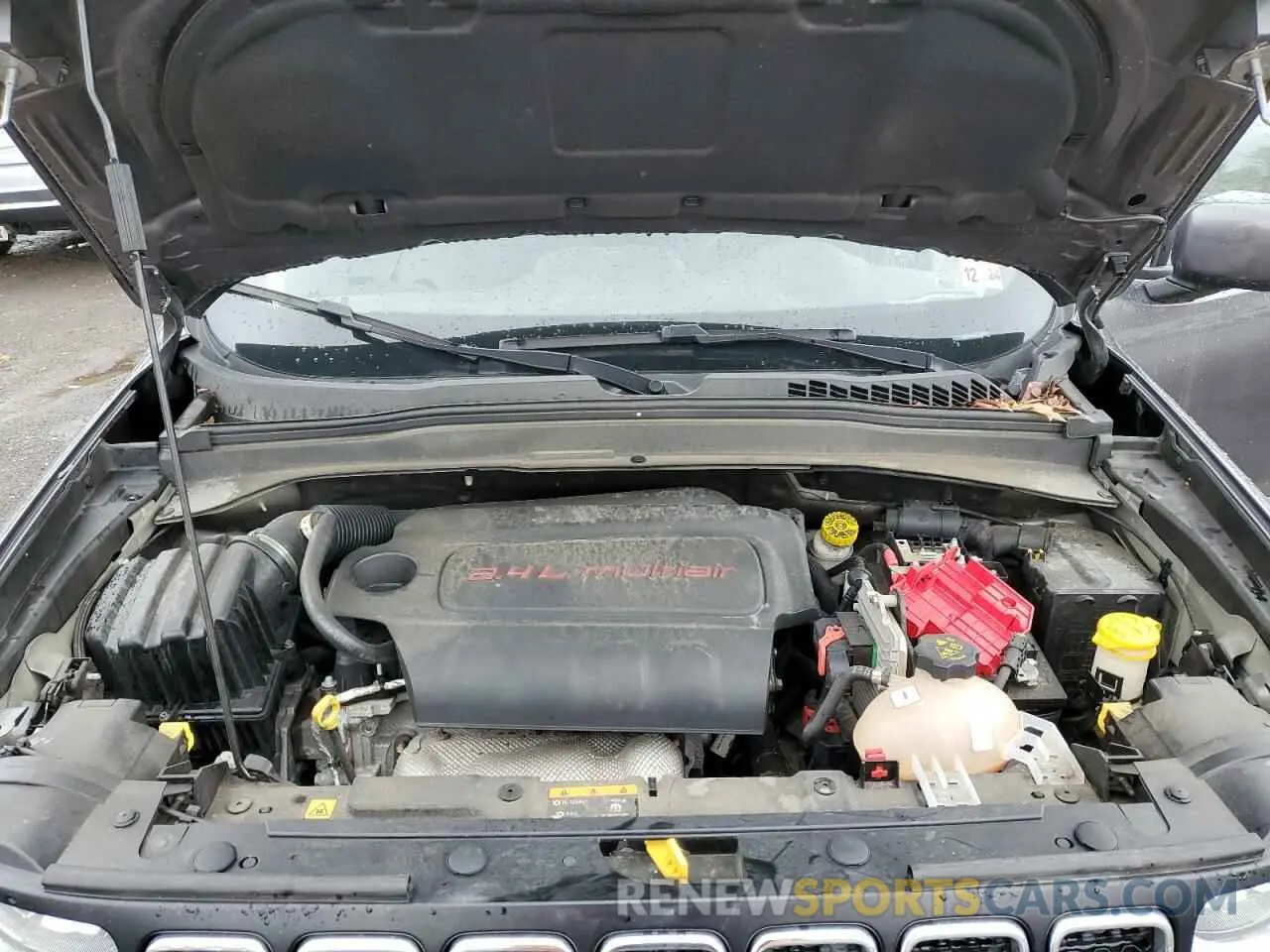 12 Photograph of a damaged car ZACNJBBB8KPK62954 JEEP RENEGADE 2019