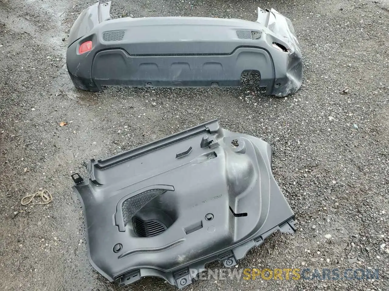 13 Photograph of a damaged car ZACNJBBB8KPK62954 JEEP RENEGADE 2019
