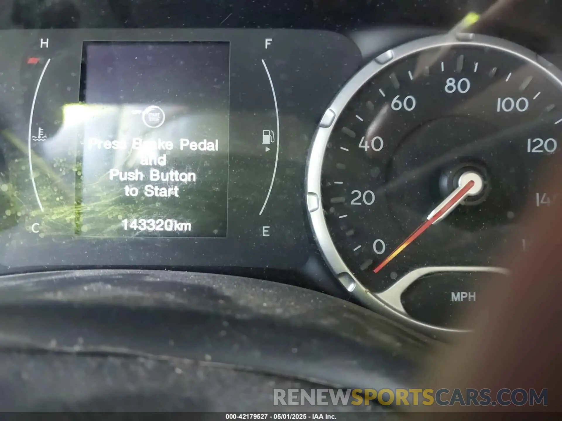 15 Photograph of a damaged car ZACNJBBB8KPK73971 JEEP RENEGADE 2019