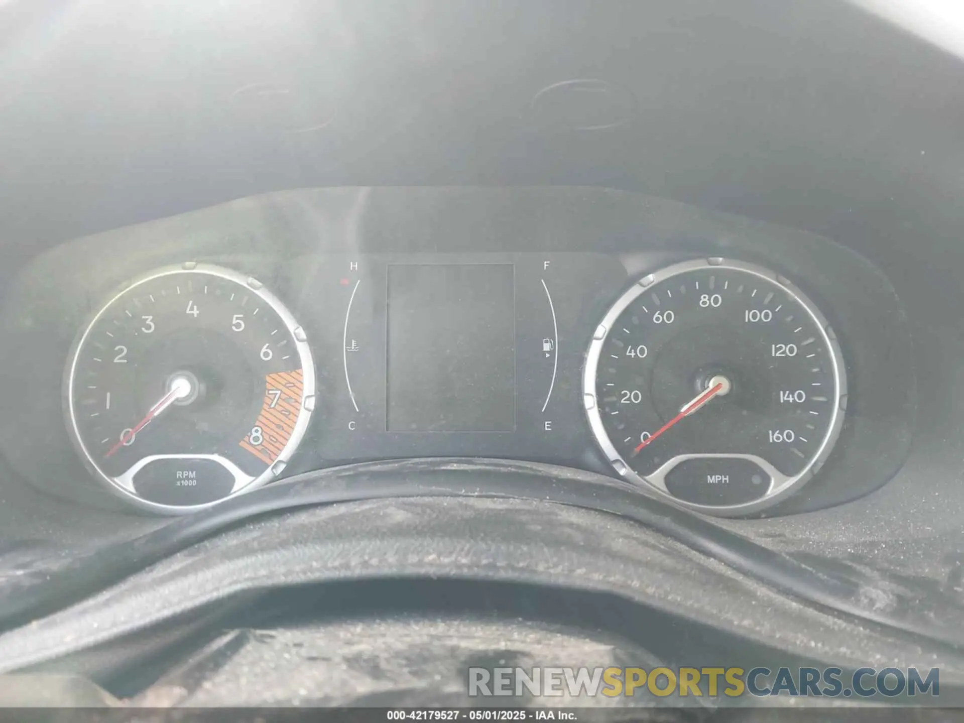 7 Photograph of a damaged car ZACNJBBB8KPK73971 JEEP RENEGADE 2019