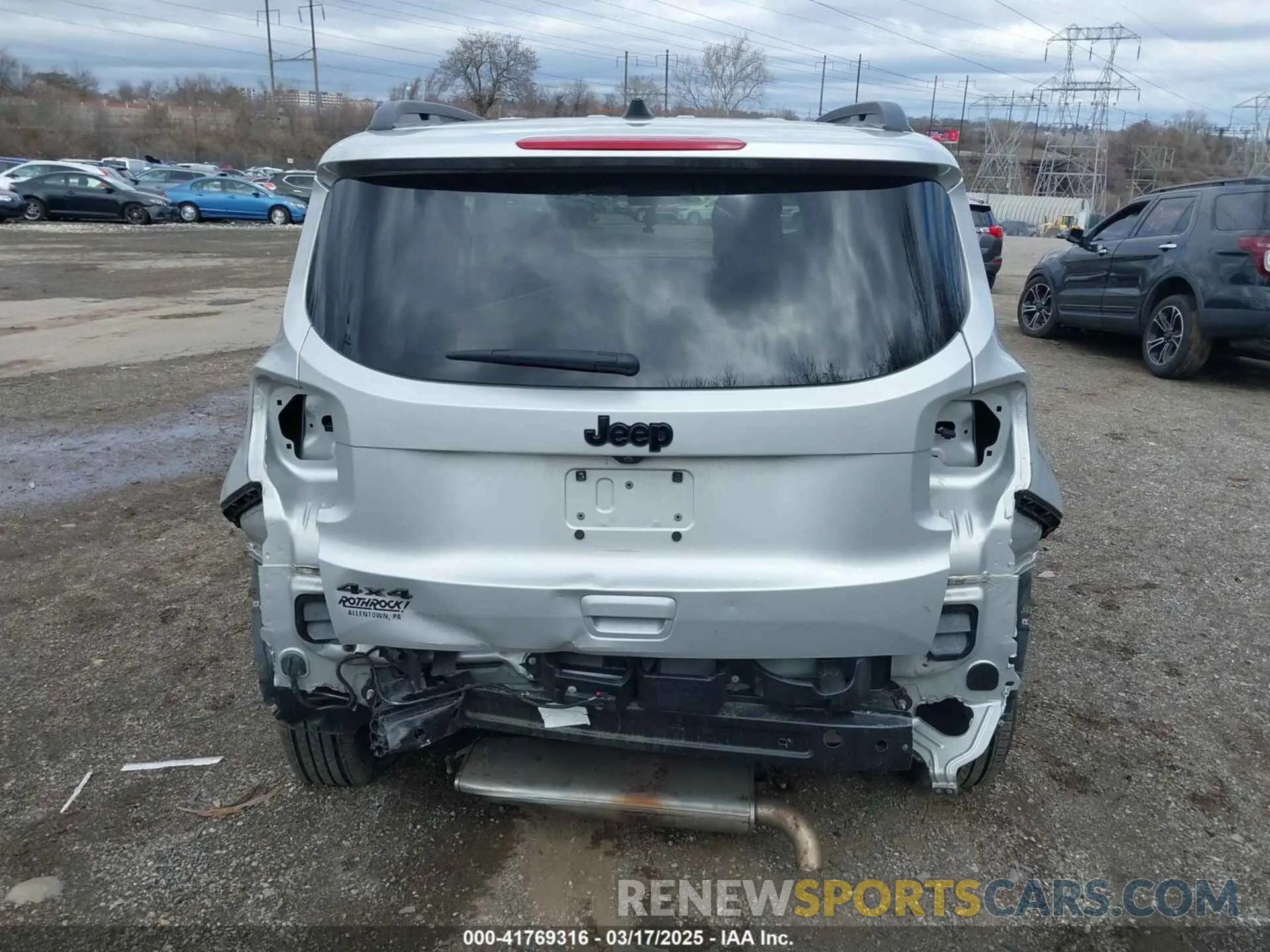 17 Photograph of a damaged car ZACNJBBB9KPK60761 JEEP RENEGADE 2019