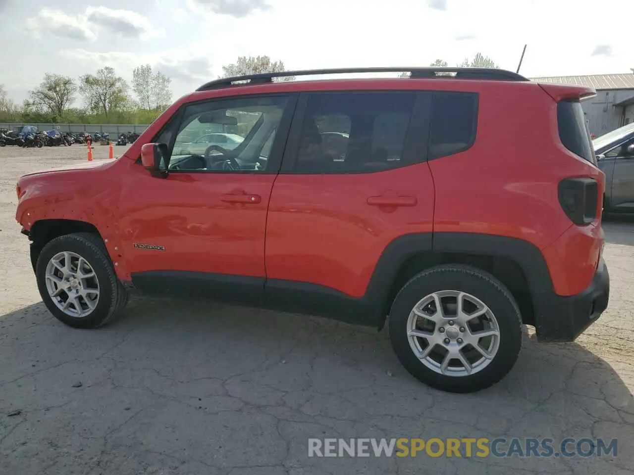2 Photograph of a damaged car ZACNJBBB9KPK79228 JEEP RENEGADE 2019